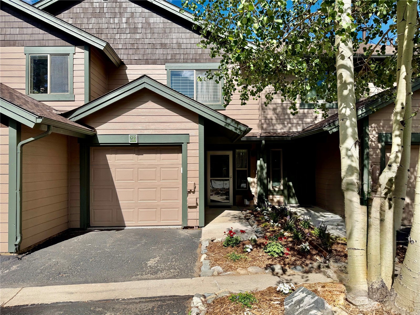 277 Kestrel Lane 277 — photo