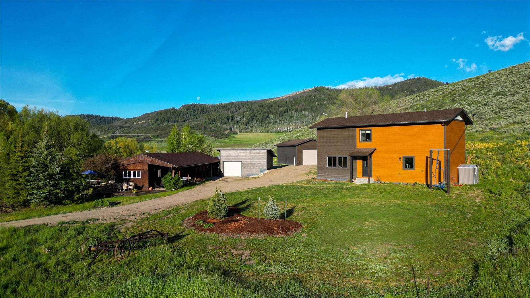44095 County Road 46 — photo