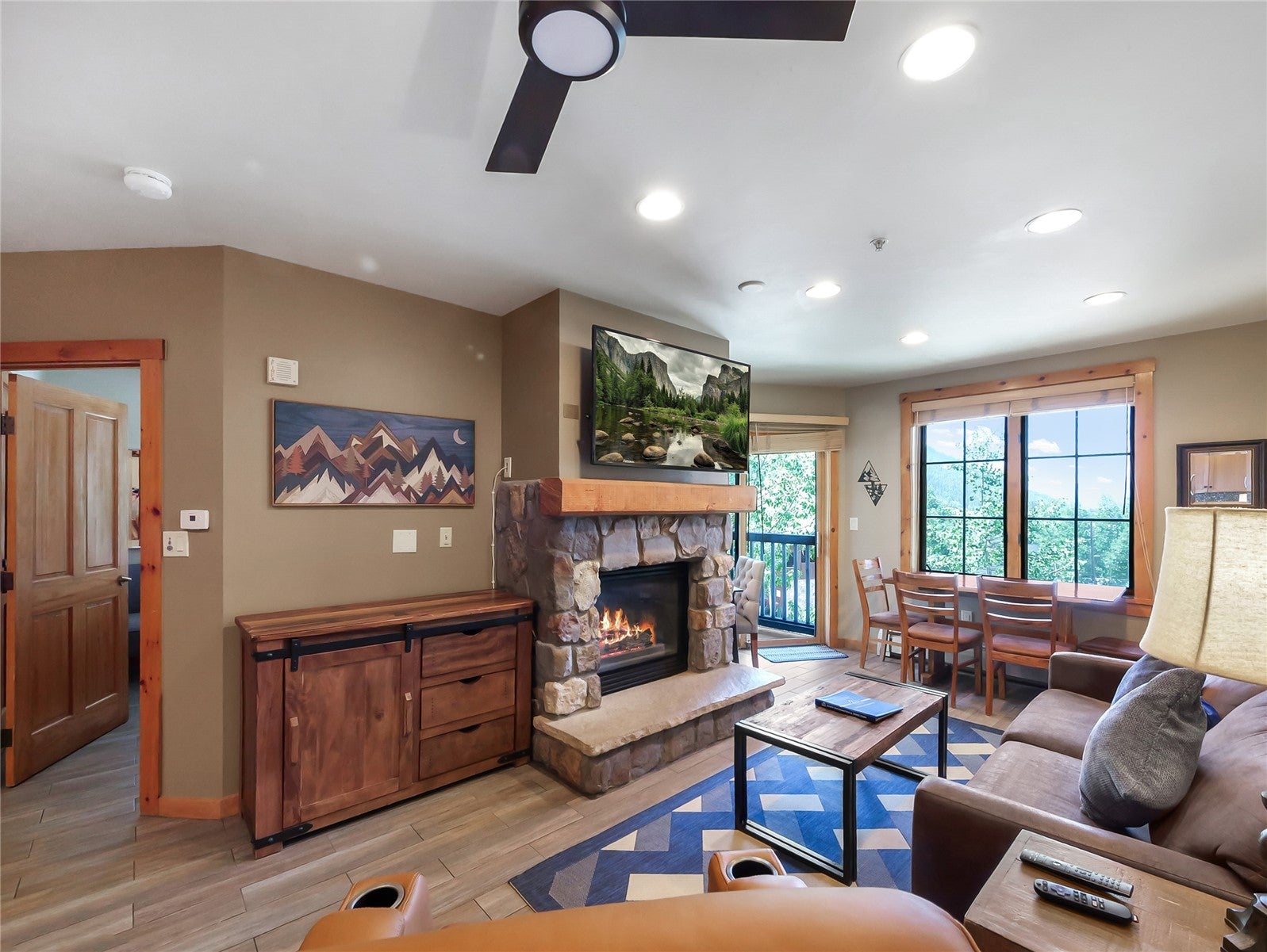150 Dercum Square 8503 — photo
