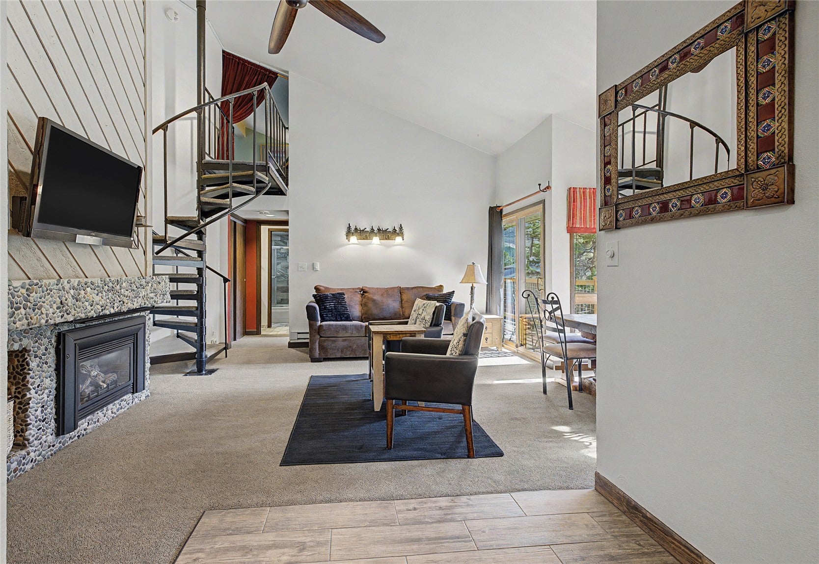 100 Wild Irishman Road 1109 — photo