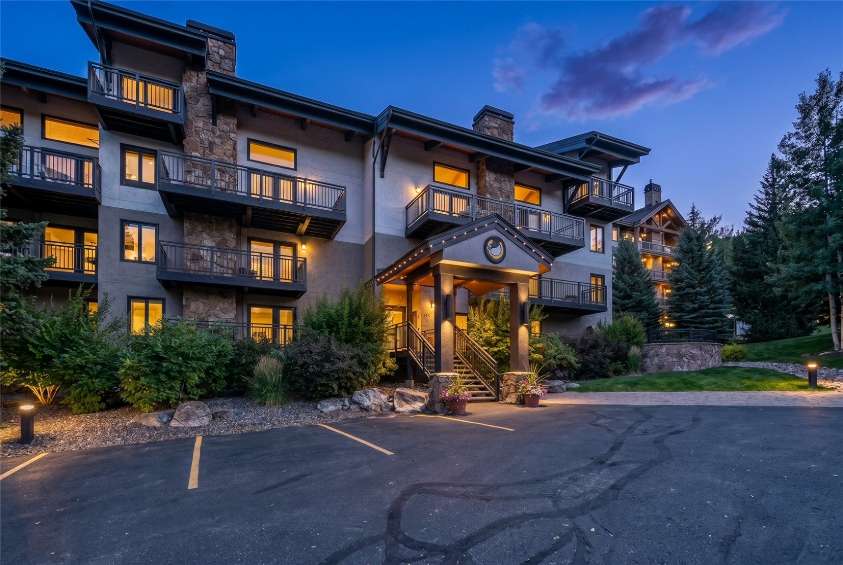 2322 Apres Ski Way 37 — photo