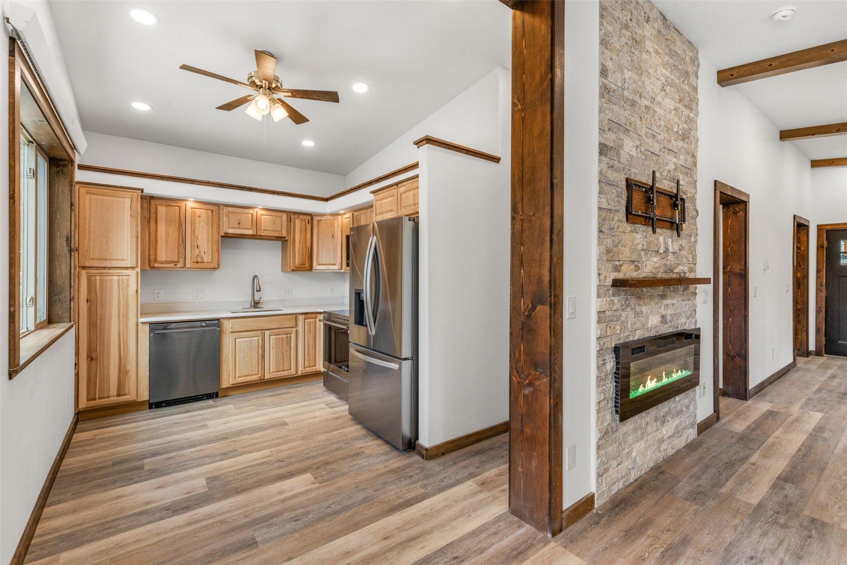 85 Revett Drive 213 — photo