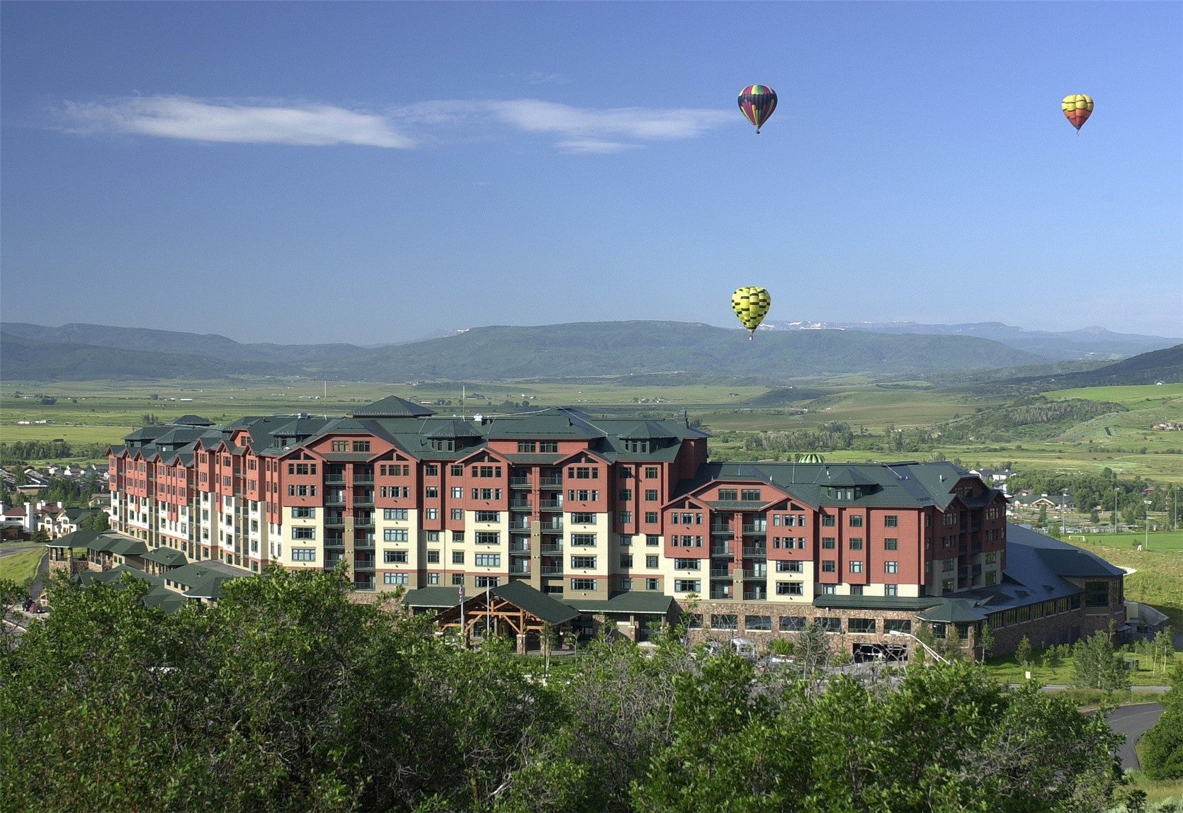 2300 Mt. Werner Circle 468/471 Qii — photo