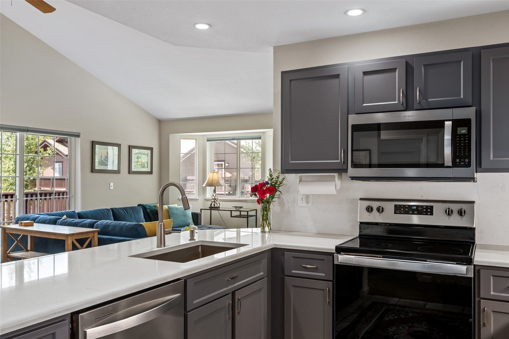 3437 Covey Circle 6 — photo