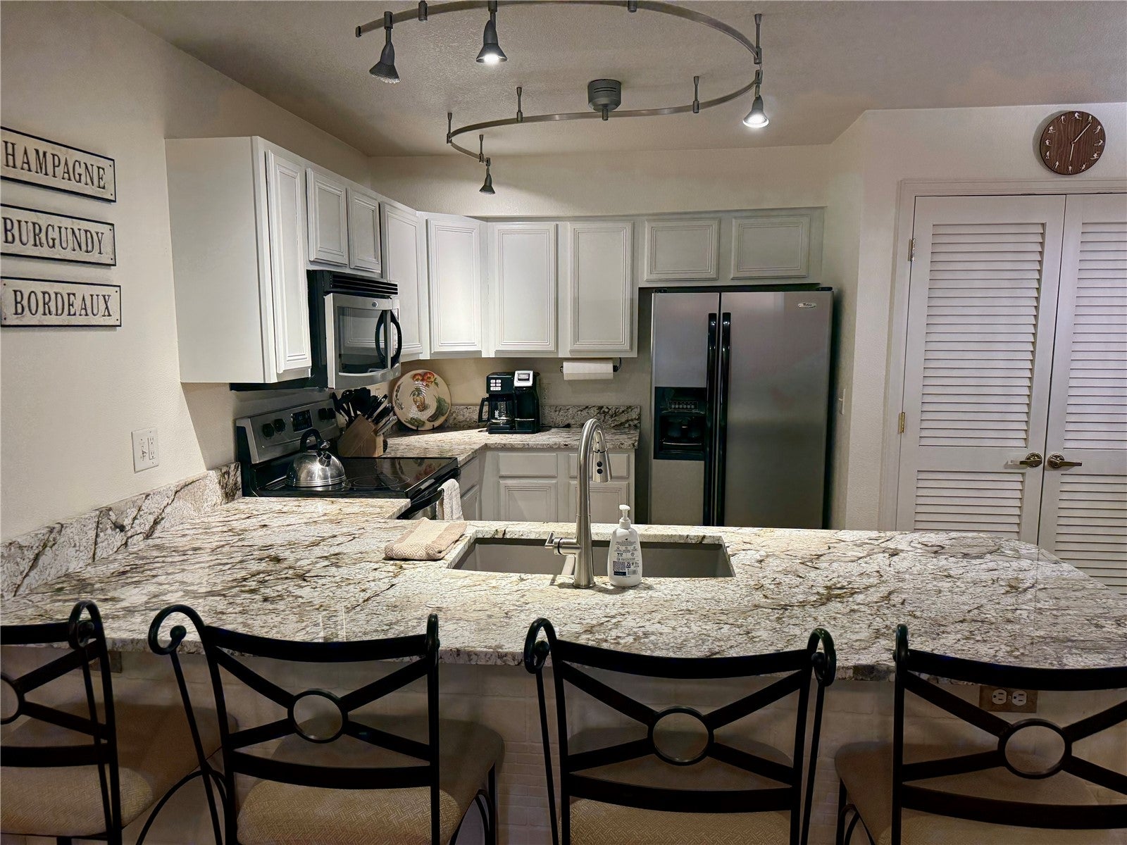 1454 Morgan Court 1601 — photo