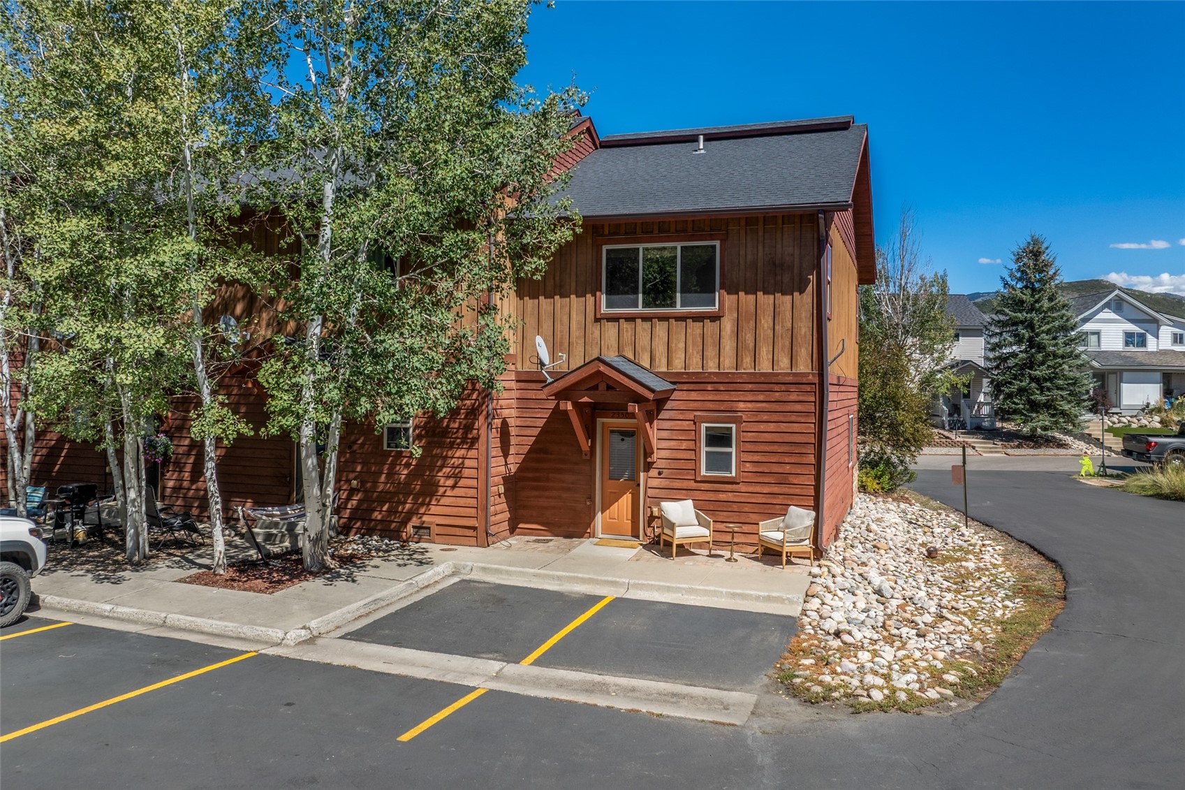 2350 Abbey Court 6 — photo