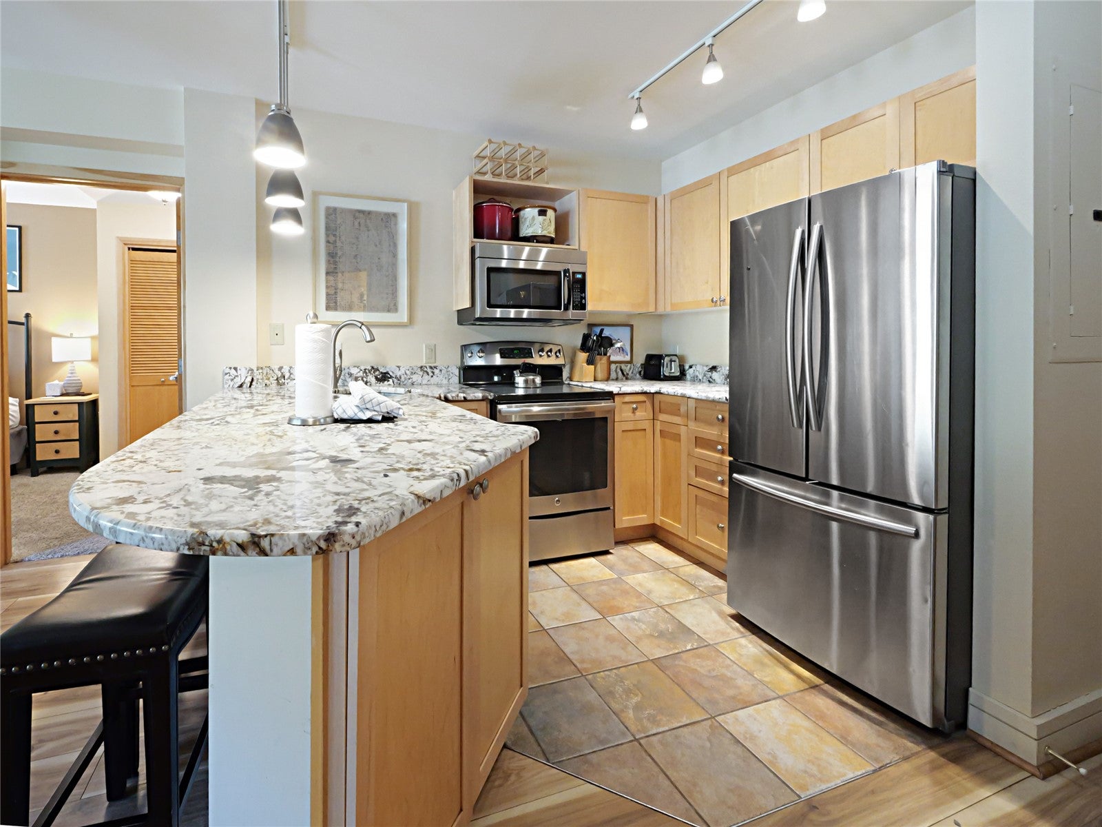 140 Ida Belle Drive 8272 — photo