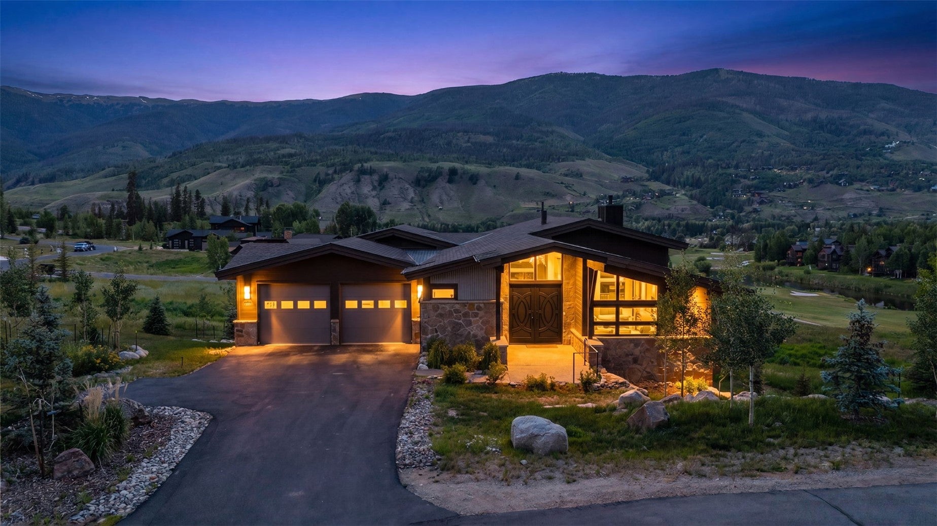 304 Raven Golf Lane — photo