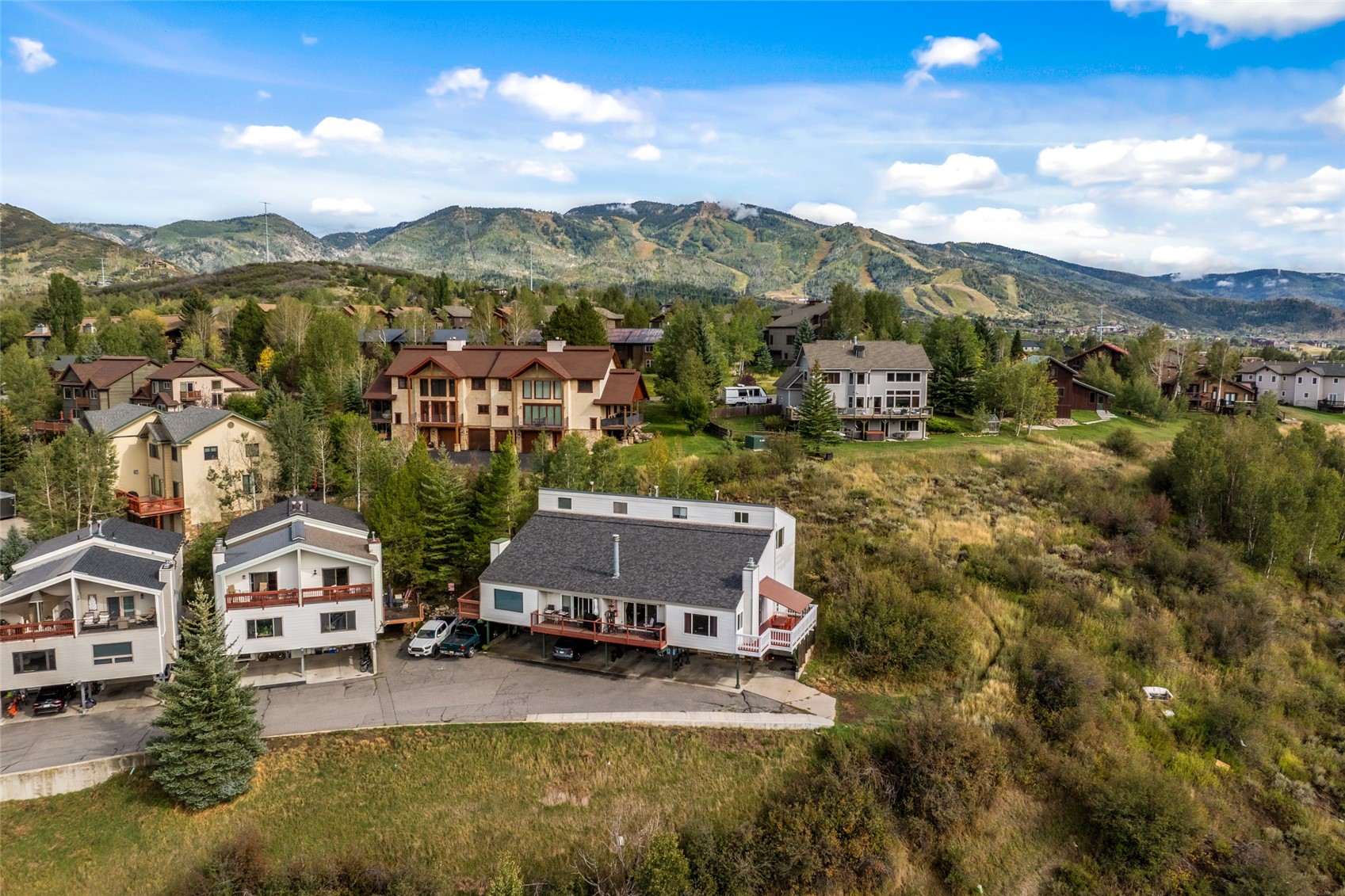 384 Old Fish Creek Falls Road 384 — photo