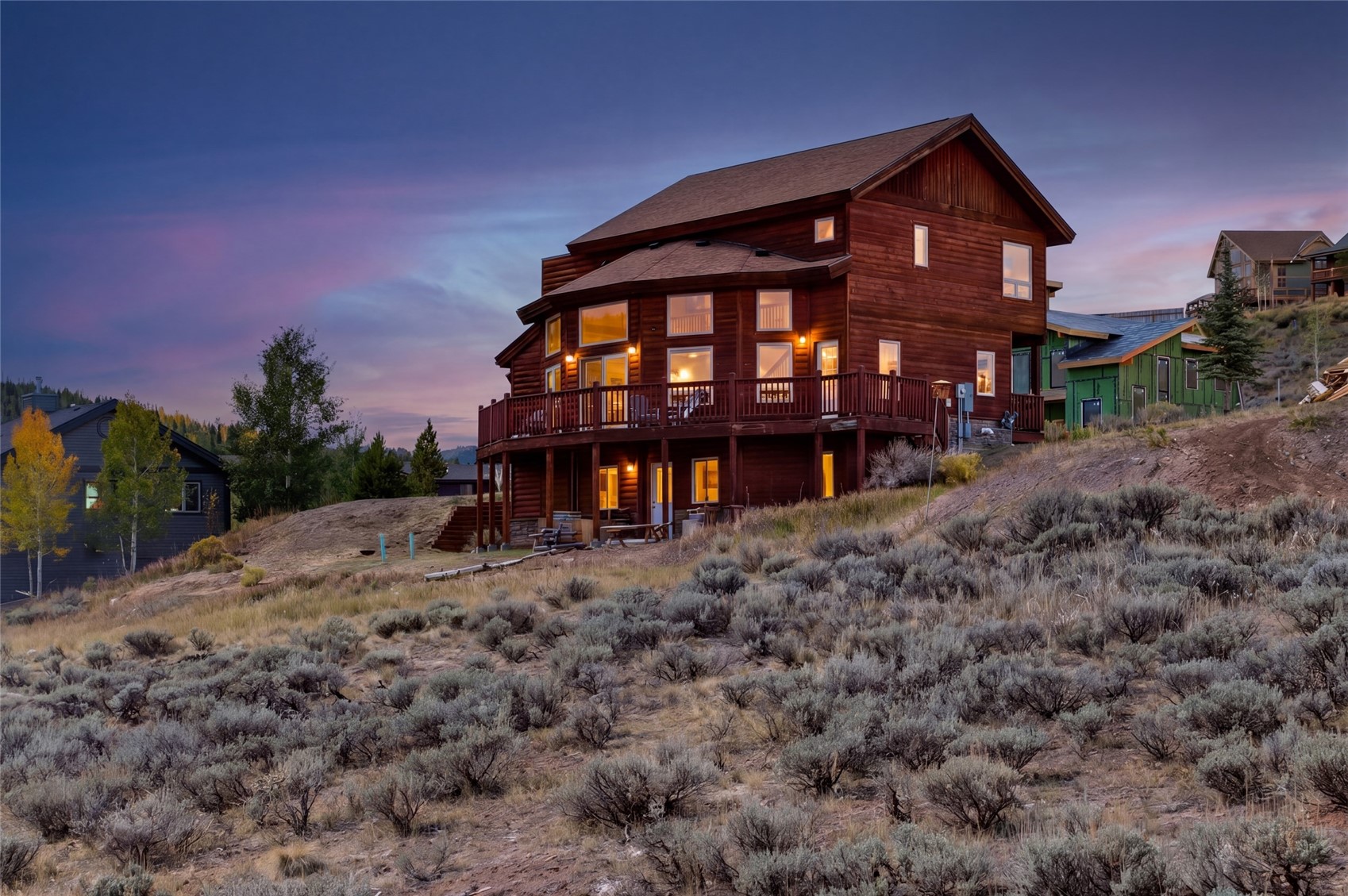 108 Hummingbird Way — photo