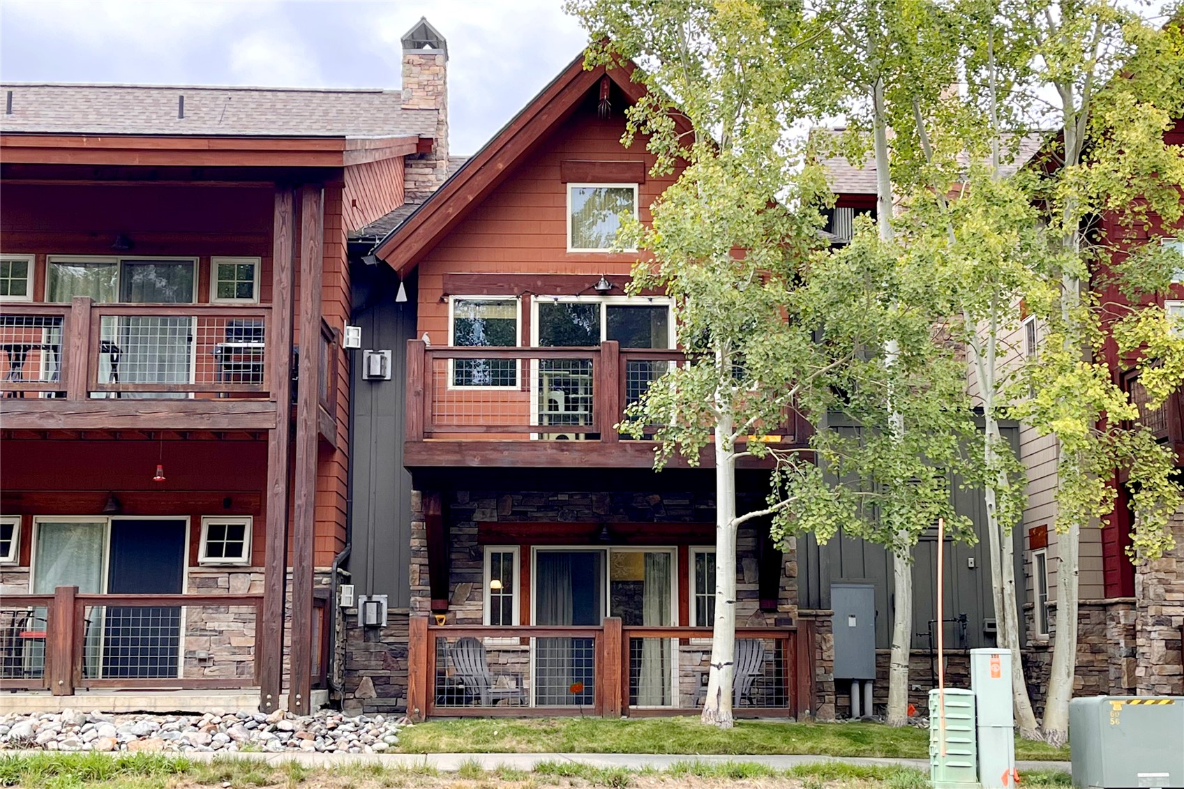 801 Lakepoint Drive Unit B11 — photo
