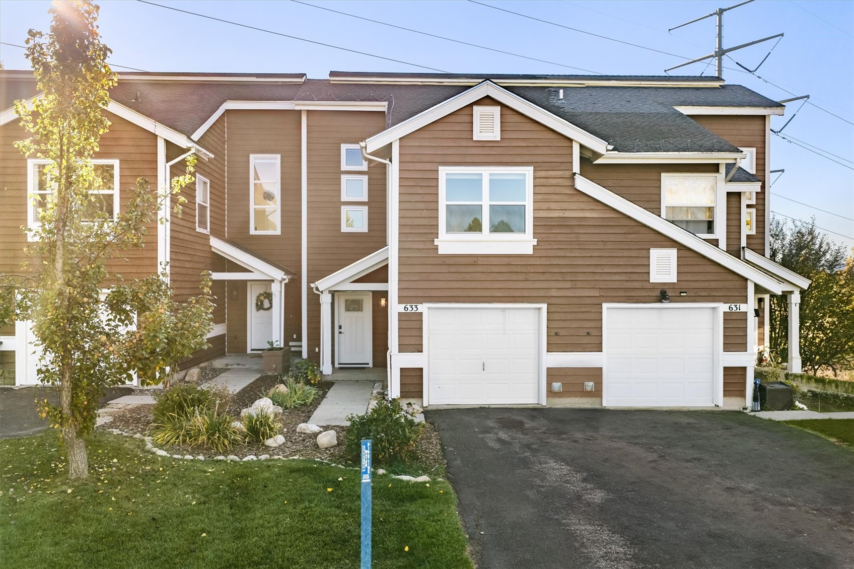 633 Mountain Vista Circle — photo