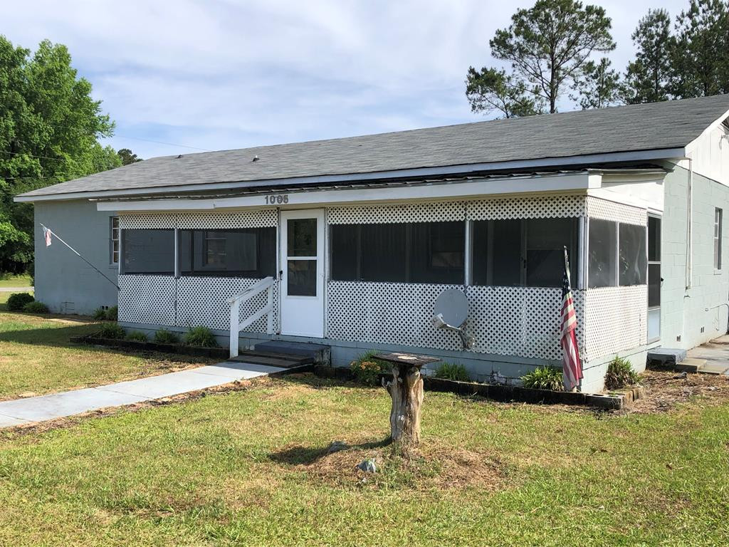 1005 Lesane Pressley Lane — photo