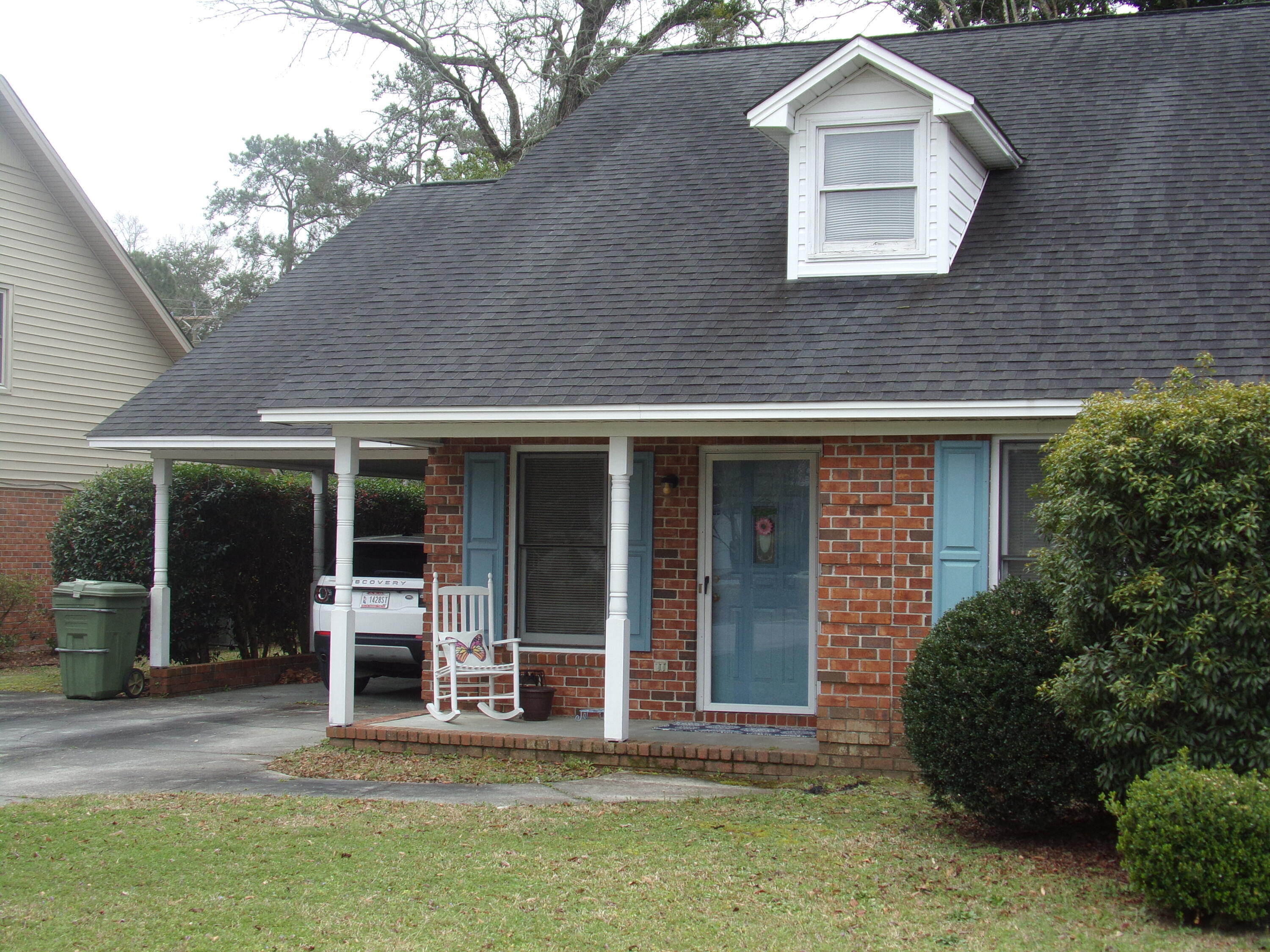6 Cumberland Way — photo