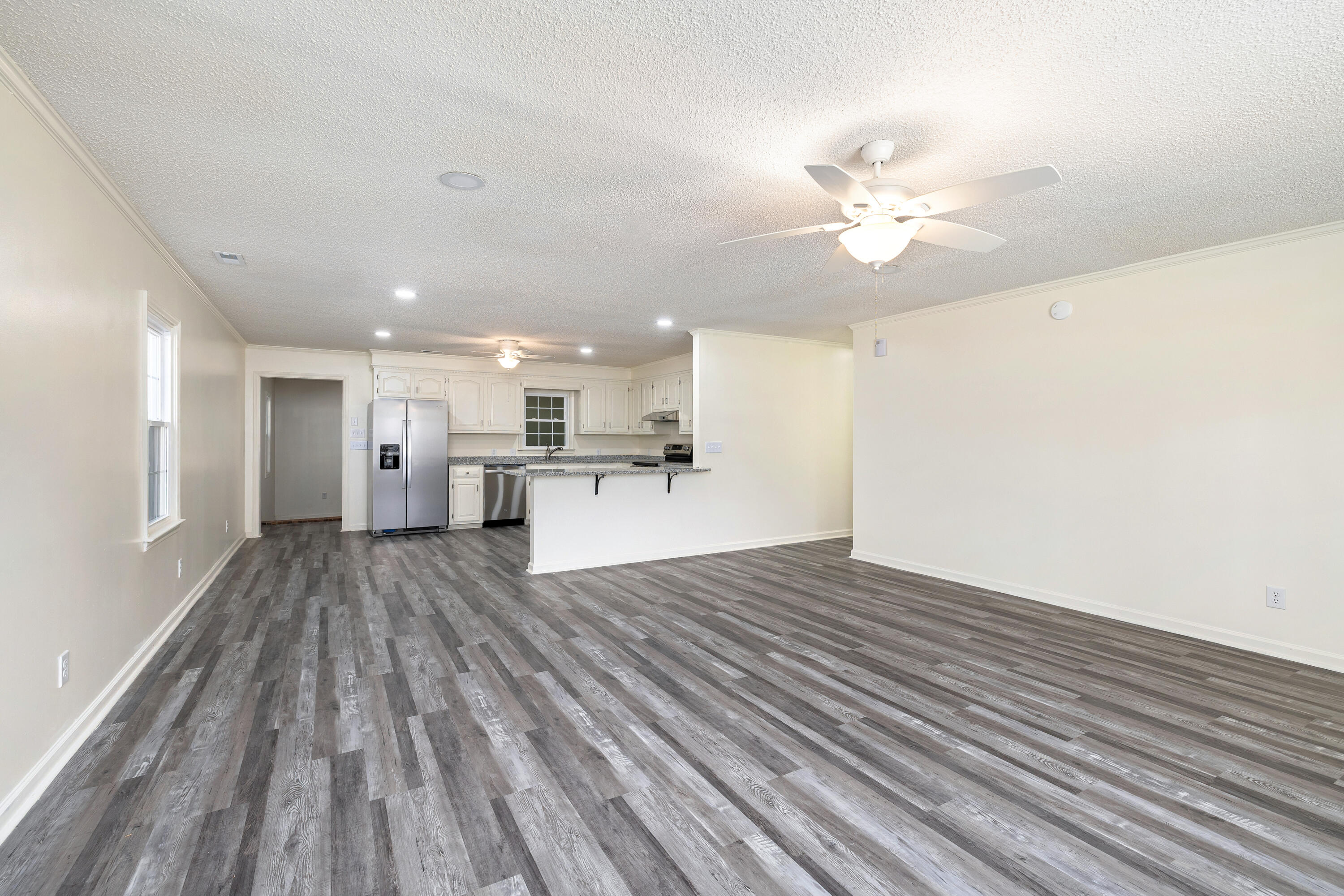 205 Eastern School Road, Mayesville, SC 29104 — photo 3