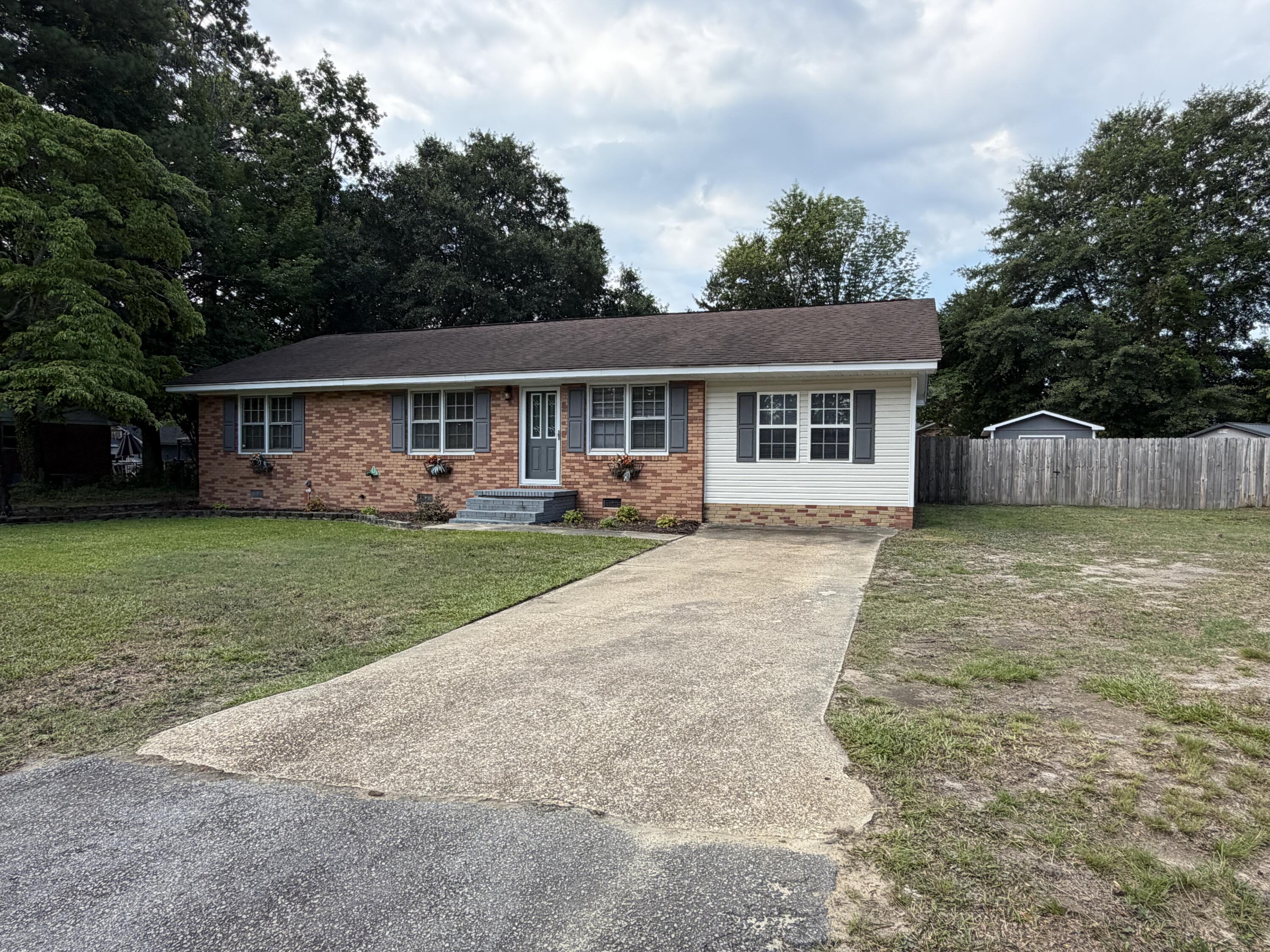 5 Hilliard Drive — photo