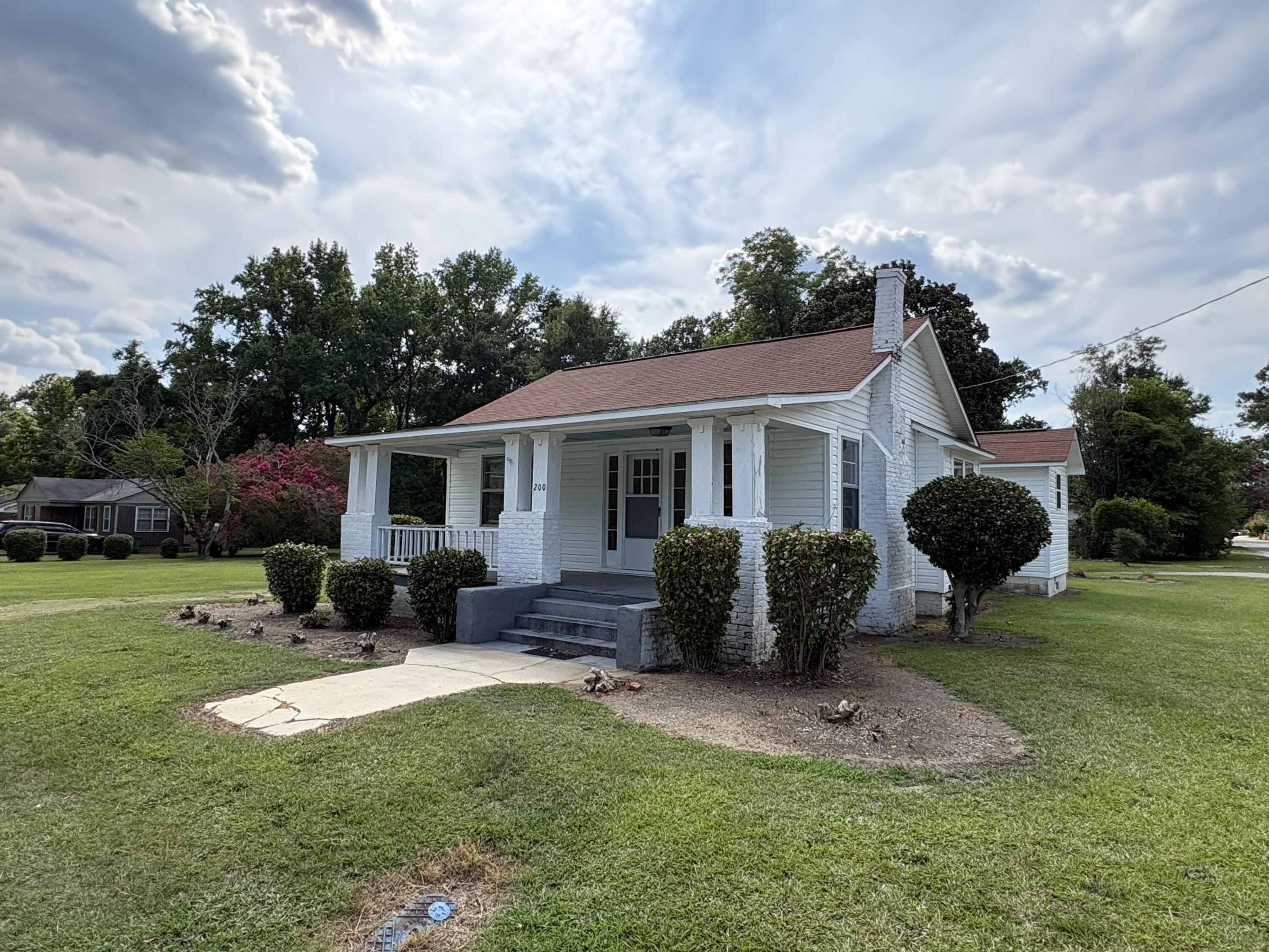 200 S Calhoun Street — photo