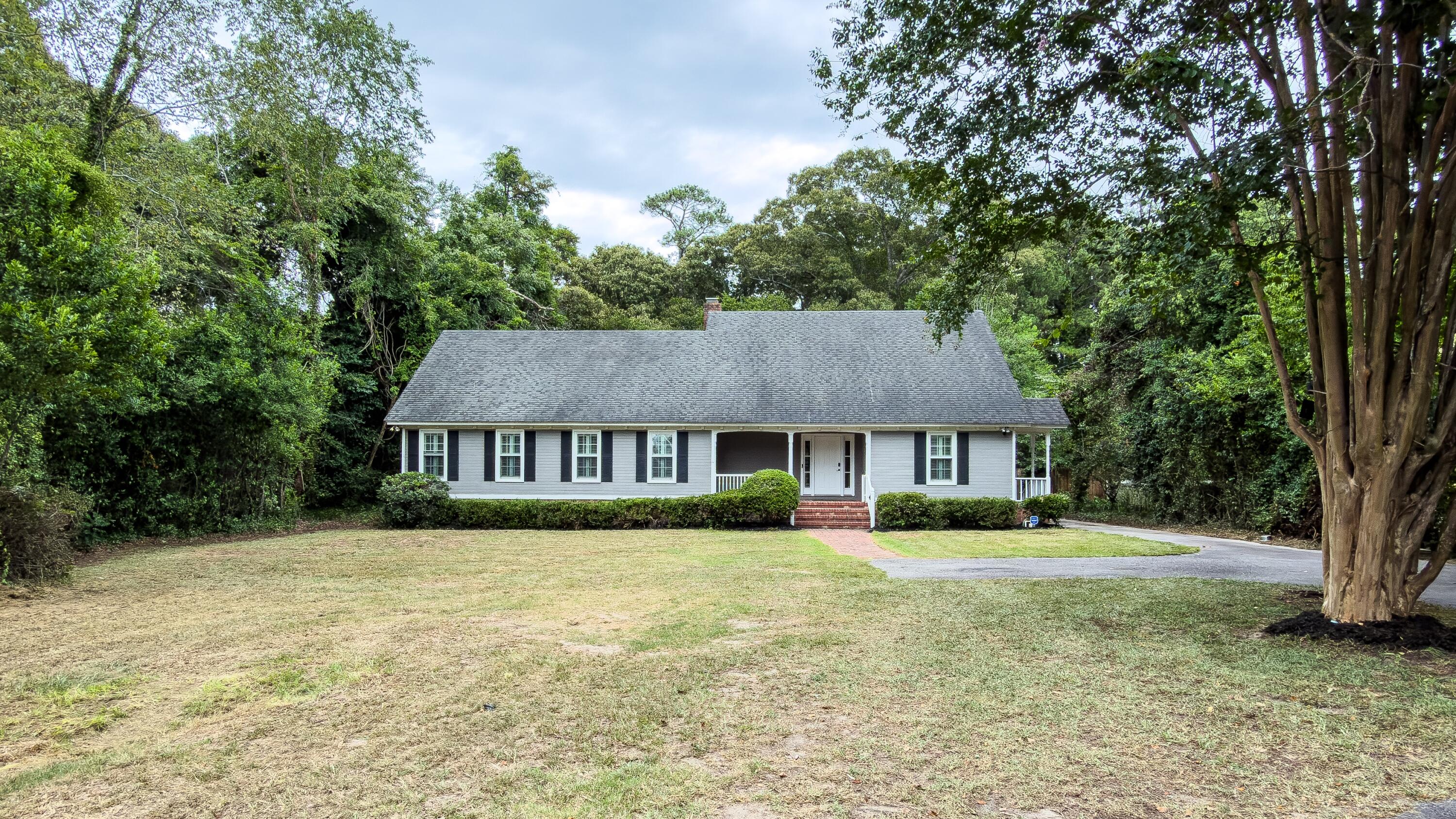 715 Lewis Road — photo