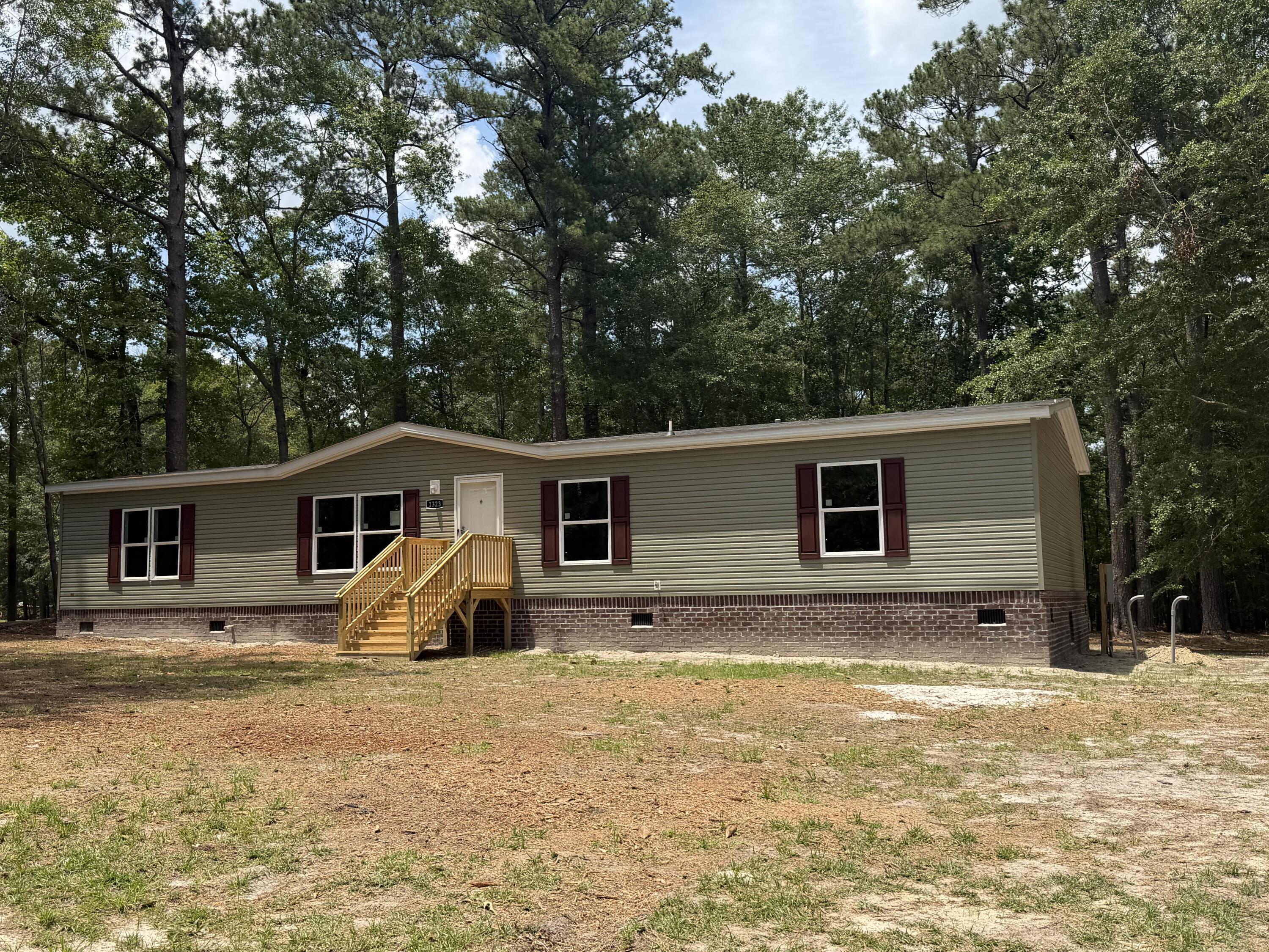 1323 Pleasure Drive — photo