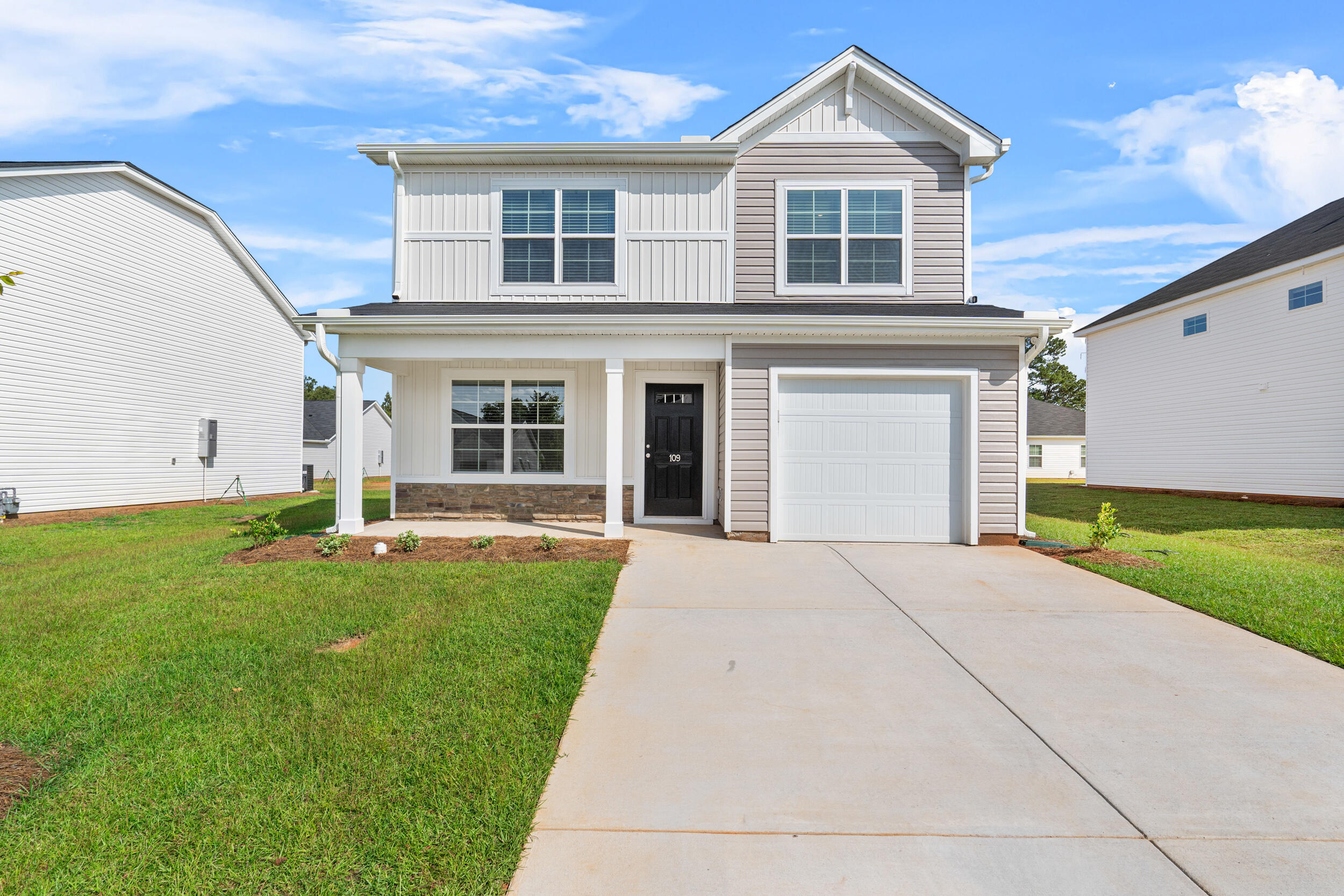 2416 Daylilly Street Lot 154 — photo