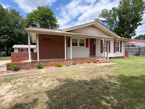 1043 Nottingham Drive — photo