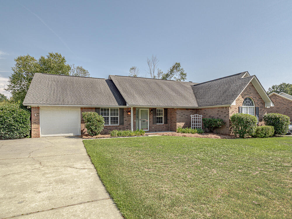 100 Radcliff Drive — photo