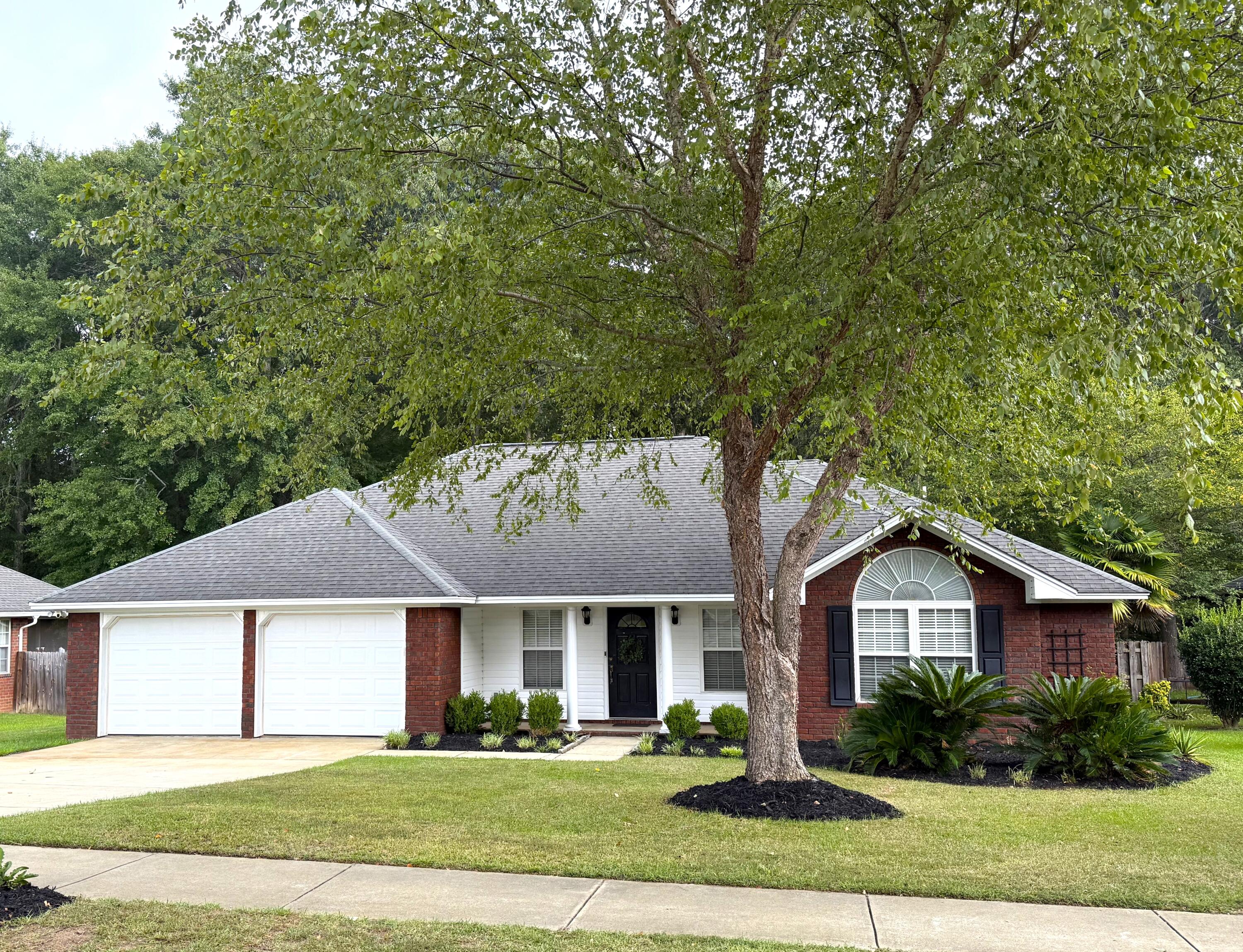3185 Foxcroft Circle — photo