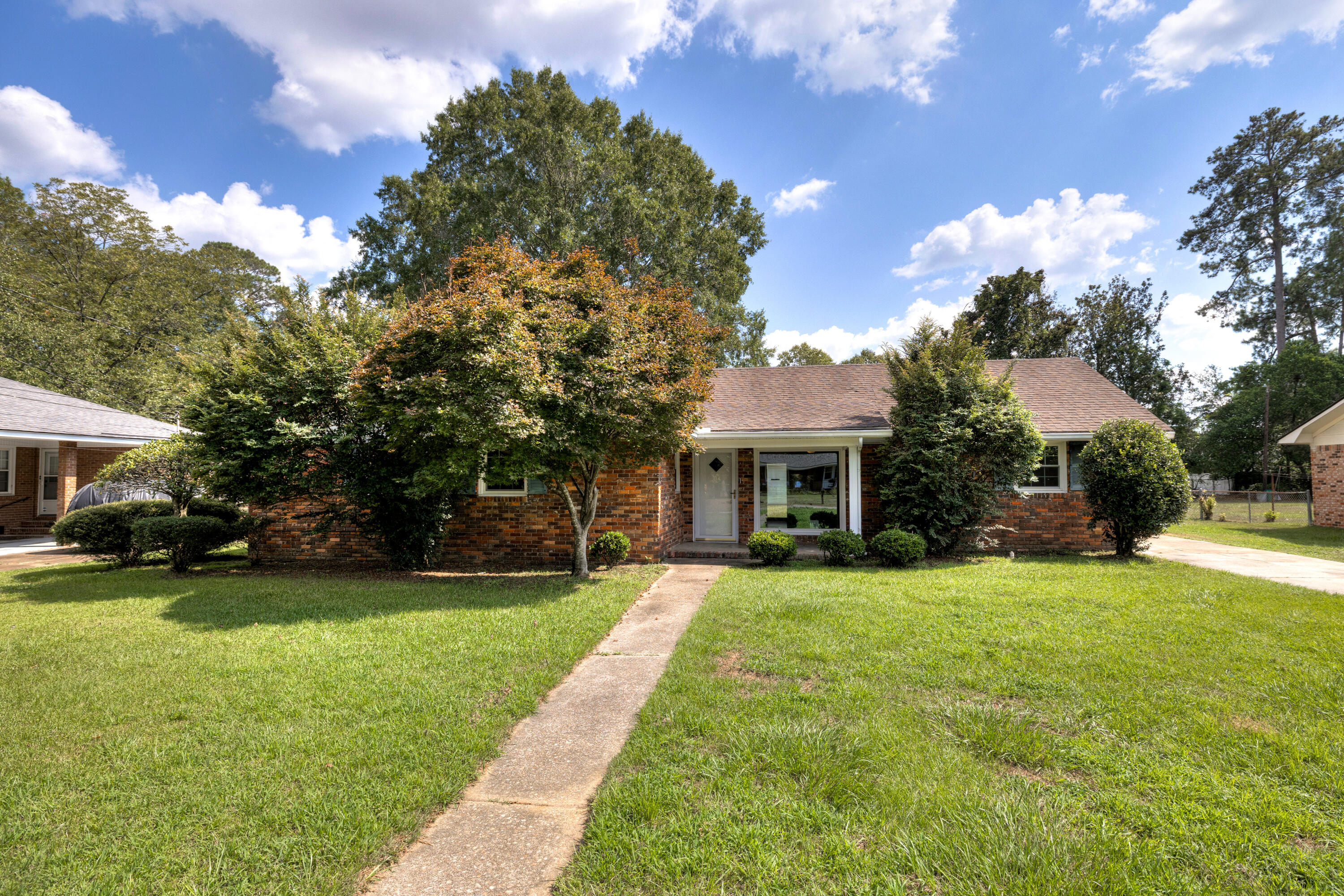 210 Lesesne Drive — photo