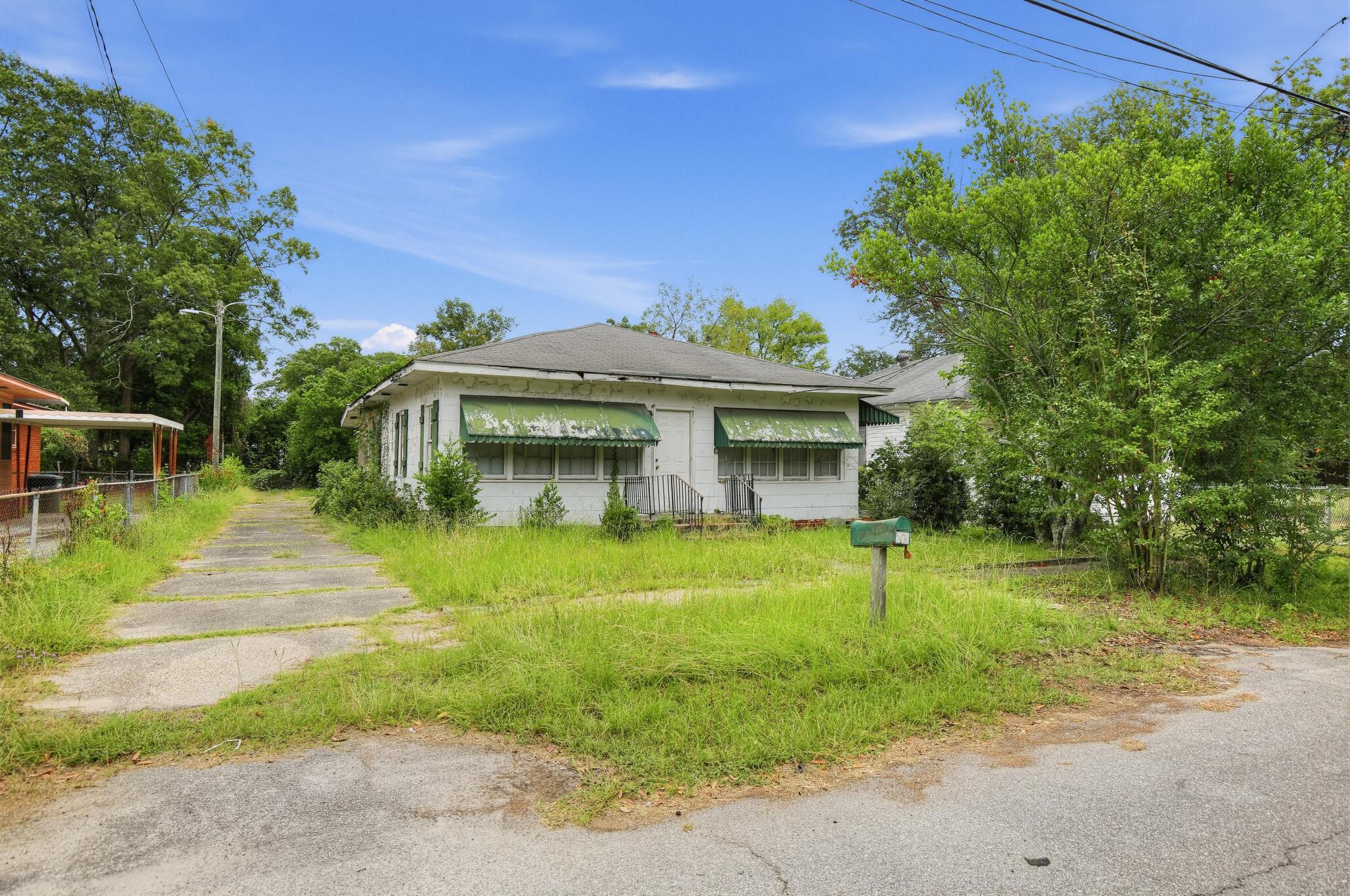 33 Edwards Street — photo