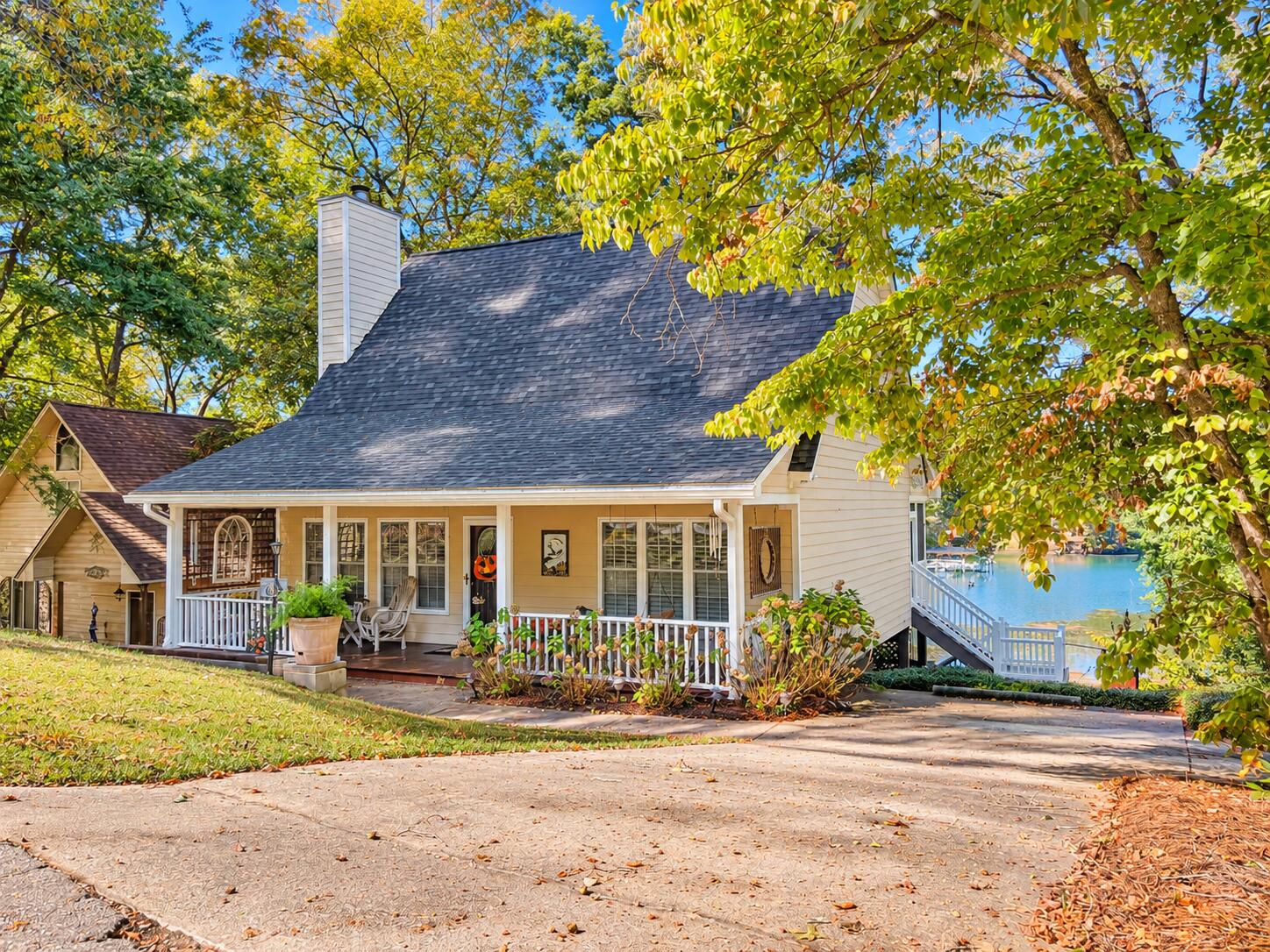 1015 Chapel Branch Road — photo
