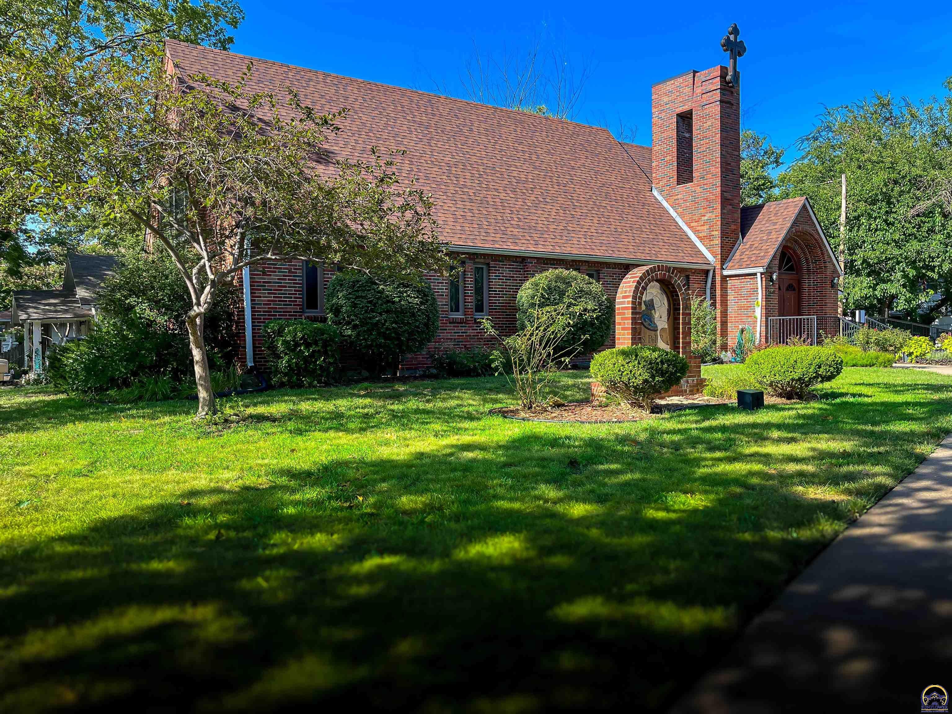 2516 SW Huntoon St — photo