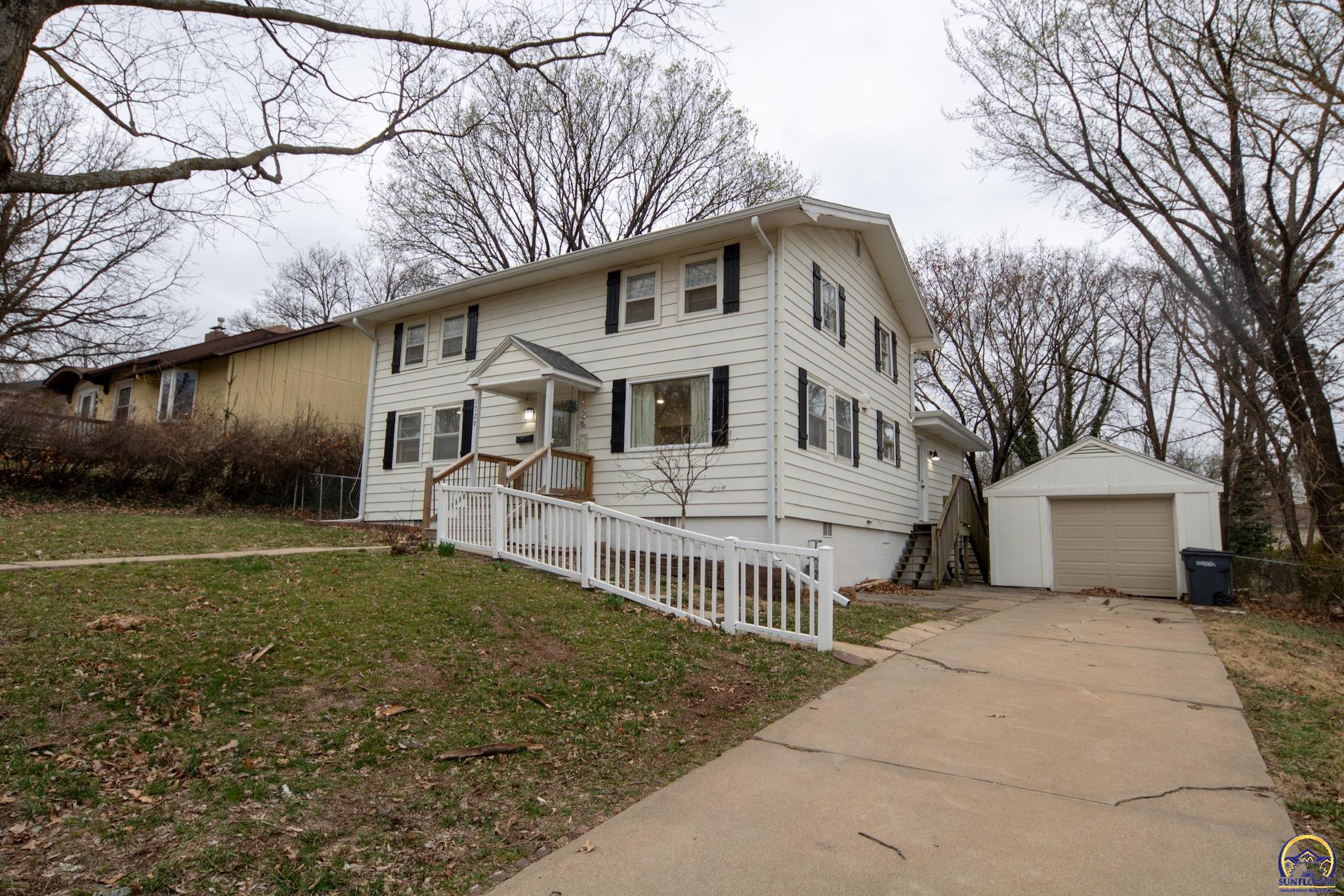 1729 W Wilman Ct — photo