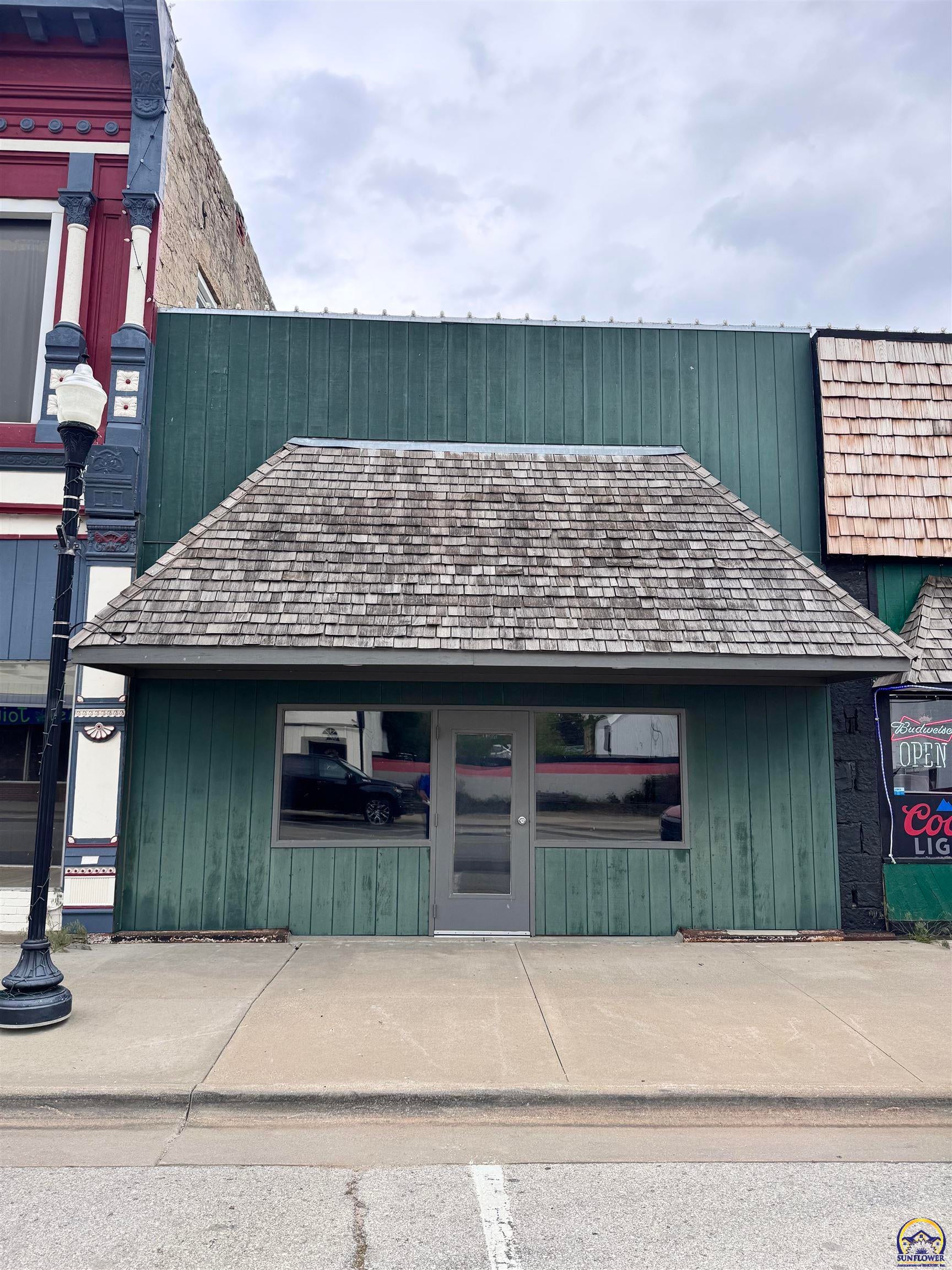 611 S Topeka Ave — photo