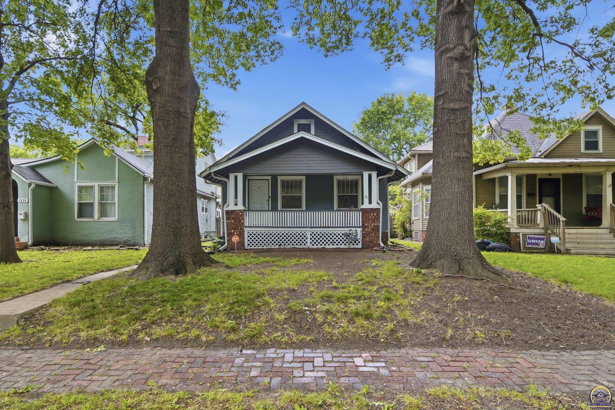 1237 SW MacVicar Ave — photo