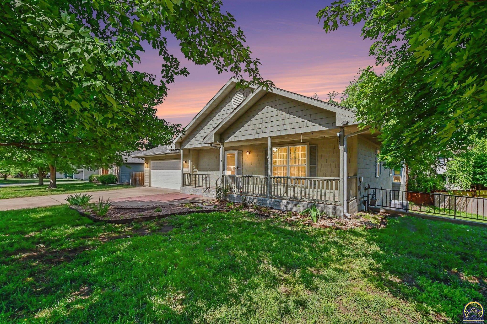 3355 SW Westport Dr — photo