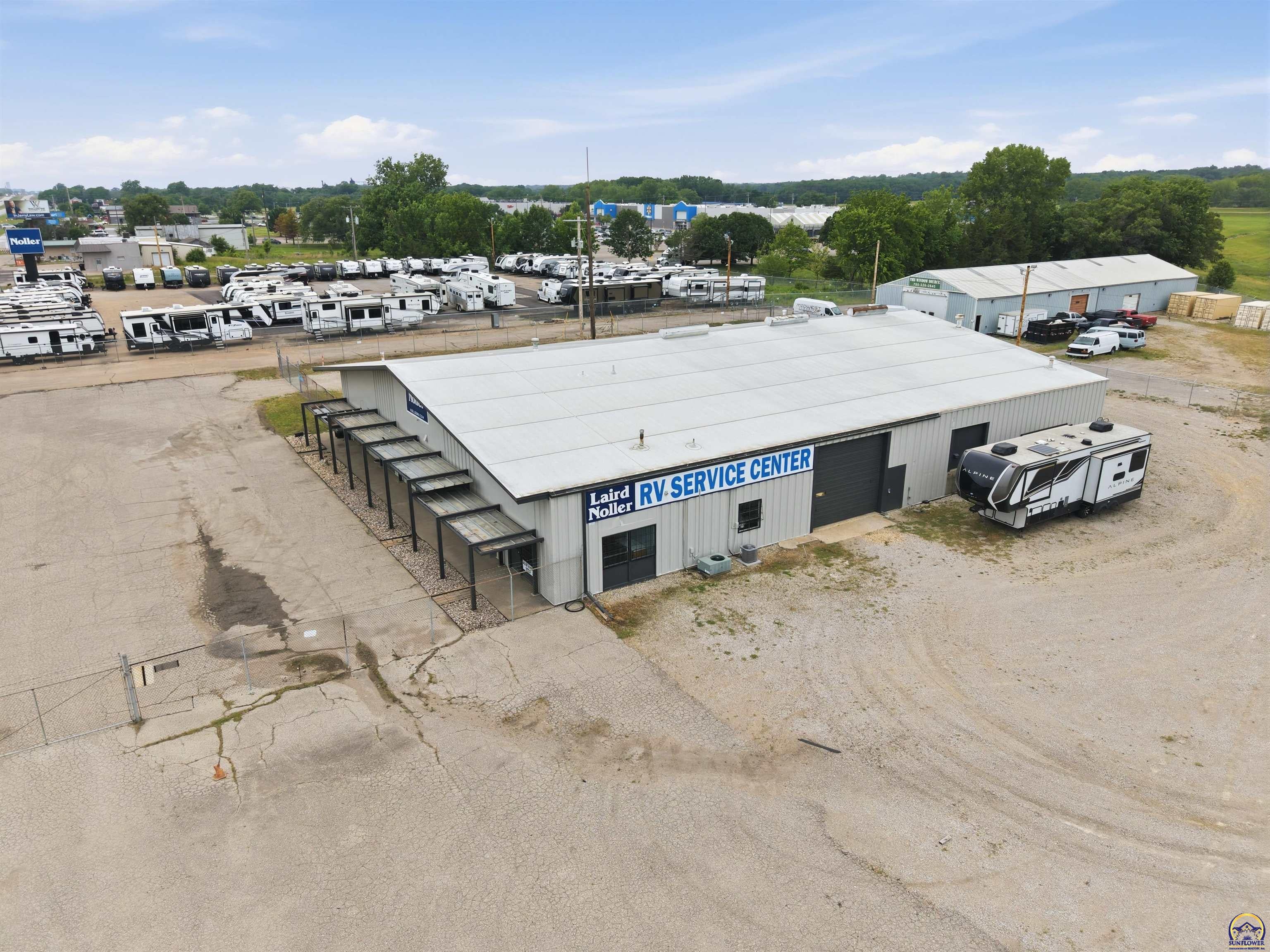 542 NW US 24 Hwy — photo