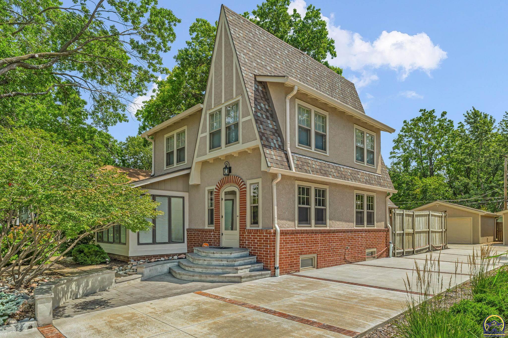 1618 SW High Ave — photo