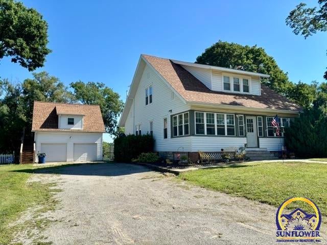 520 Atchison St — photo