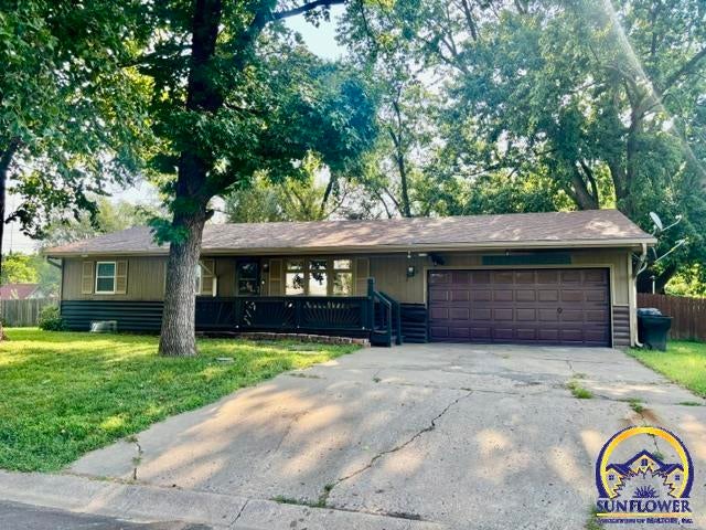 1016 Birch St — photo