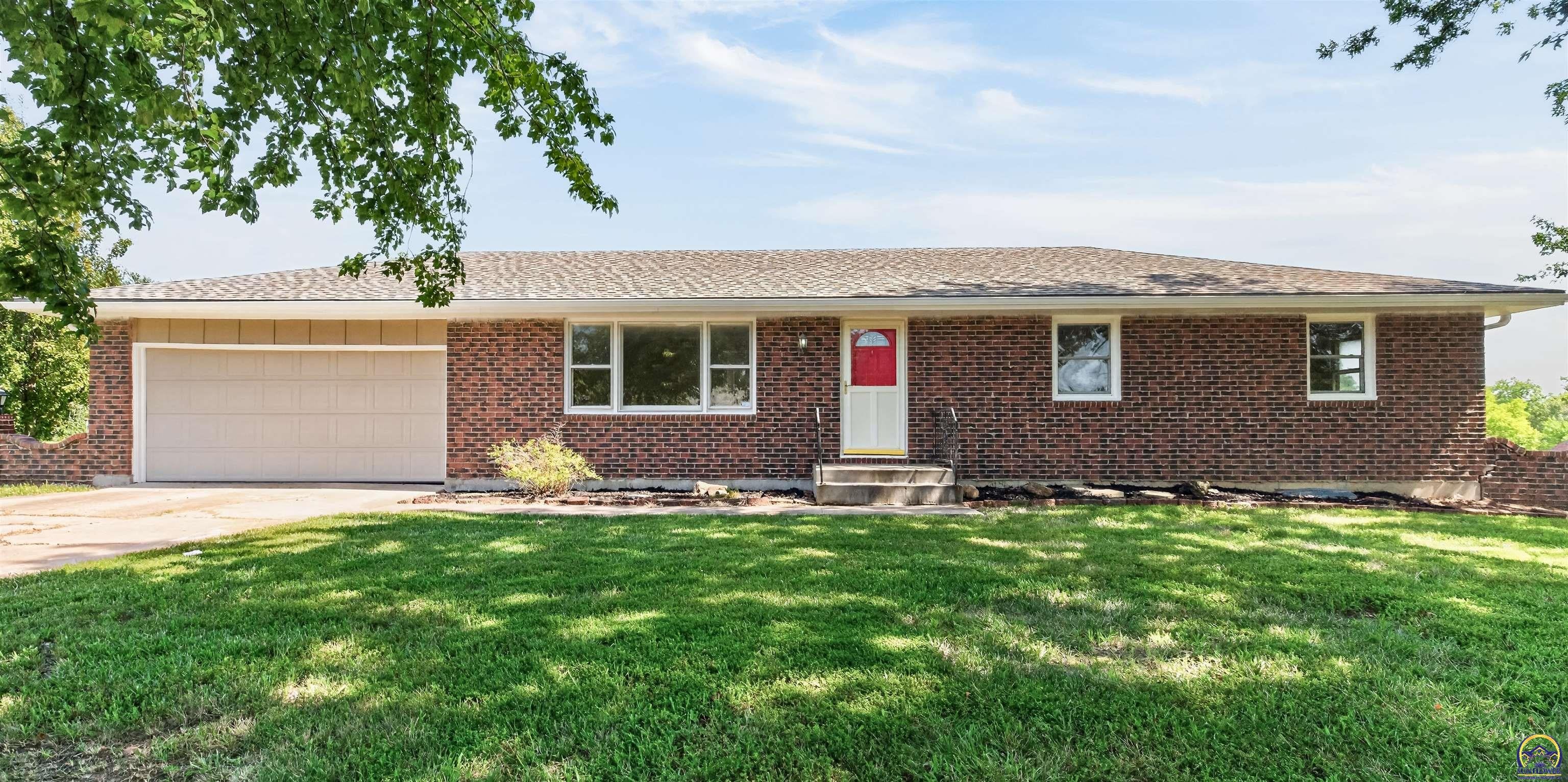 3411 SE Shawano Dr — photo