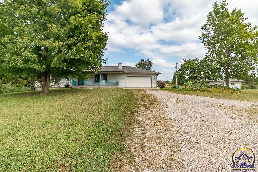 5700 NE Indian Creek Rd — photo