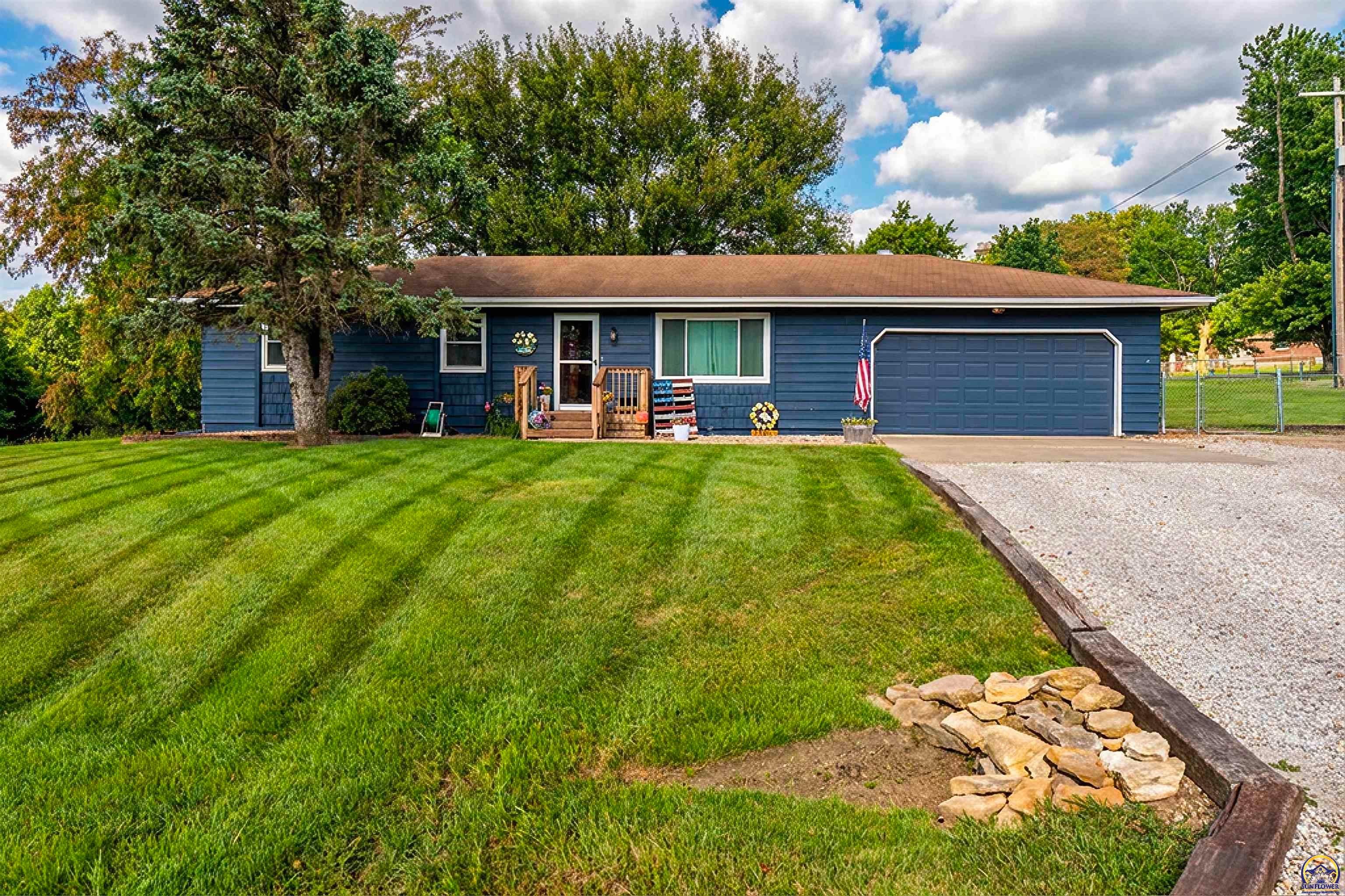 5001 NW Kendall Dr — photo