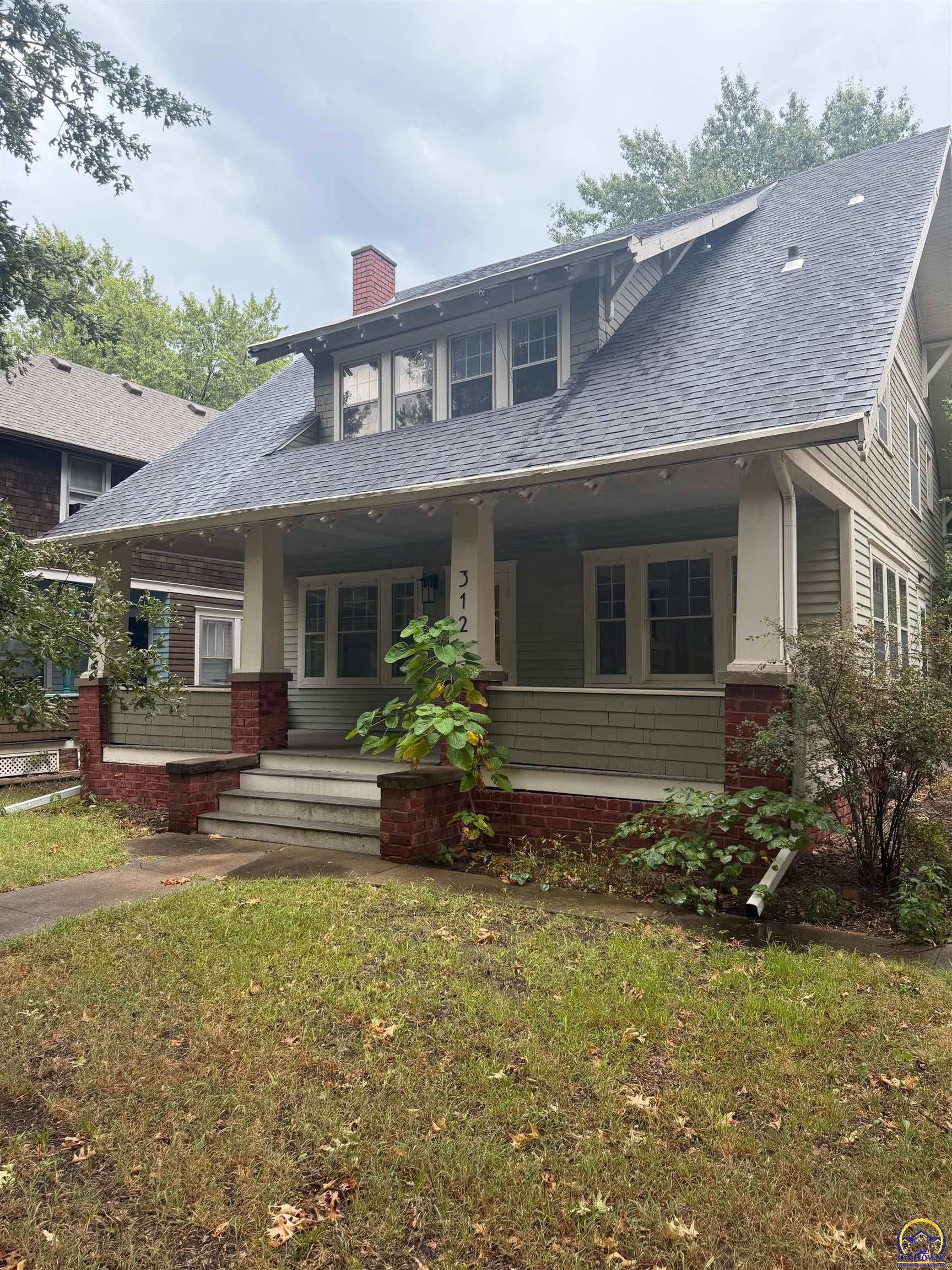 312 SW Clay St — photo