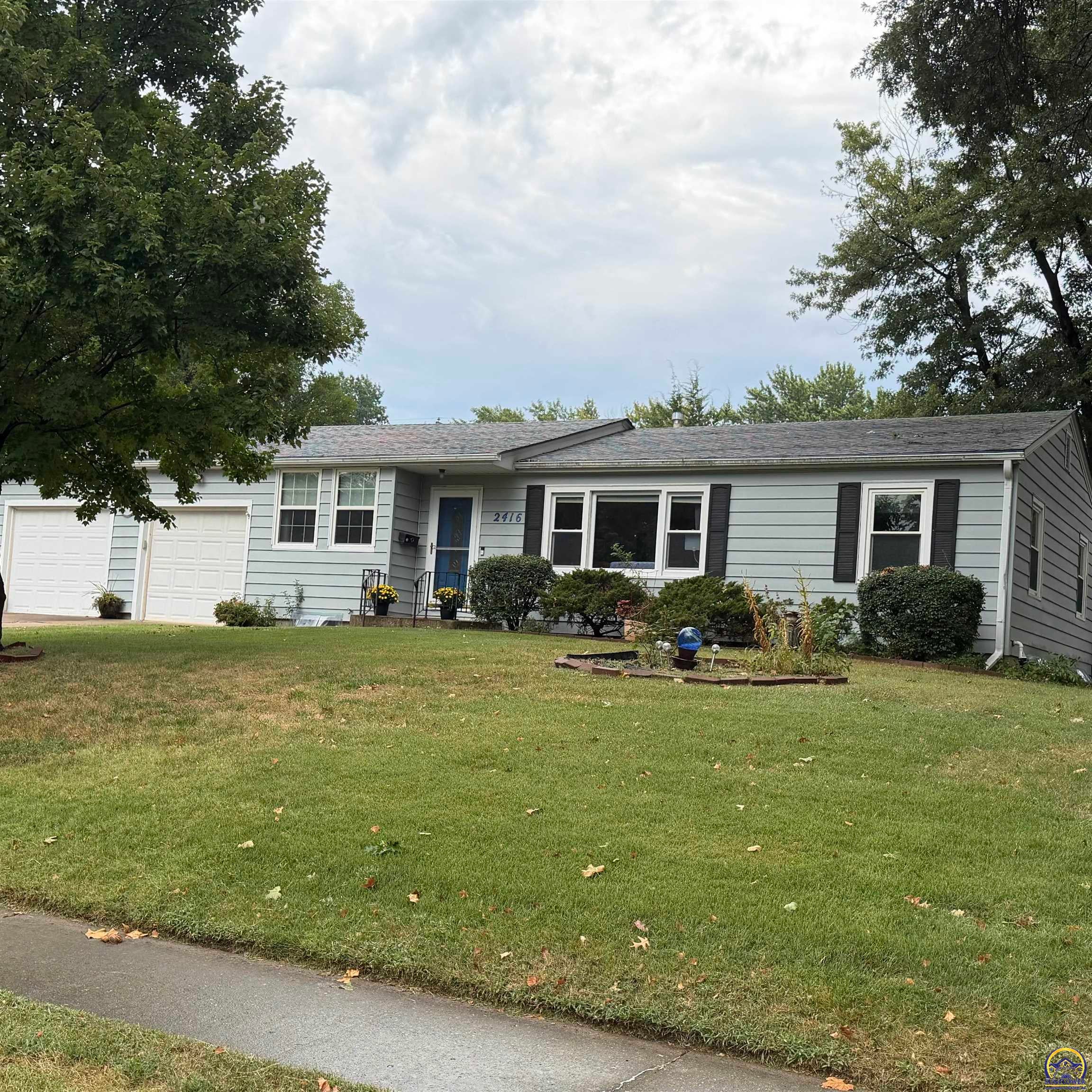 2416 SW Indian Trail — photo
