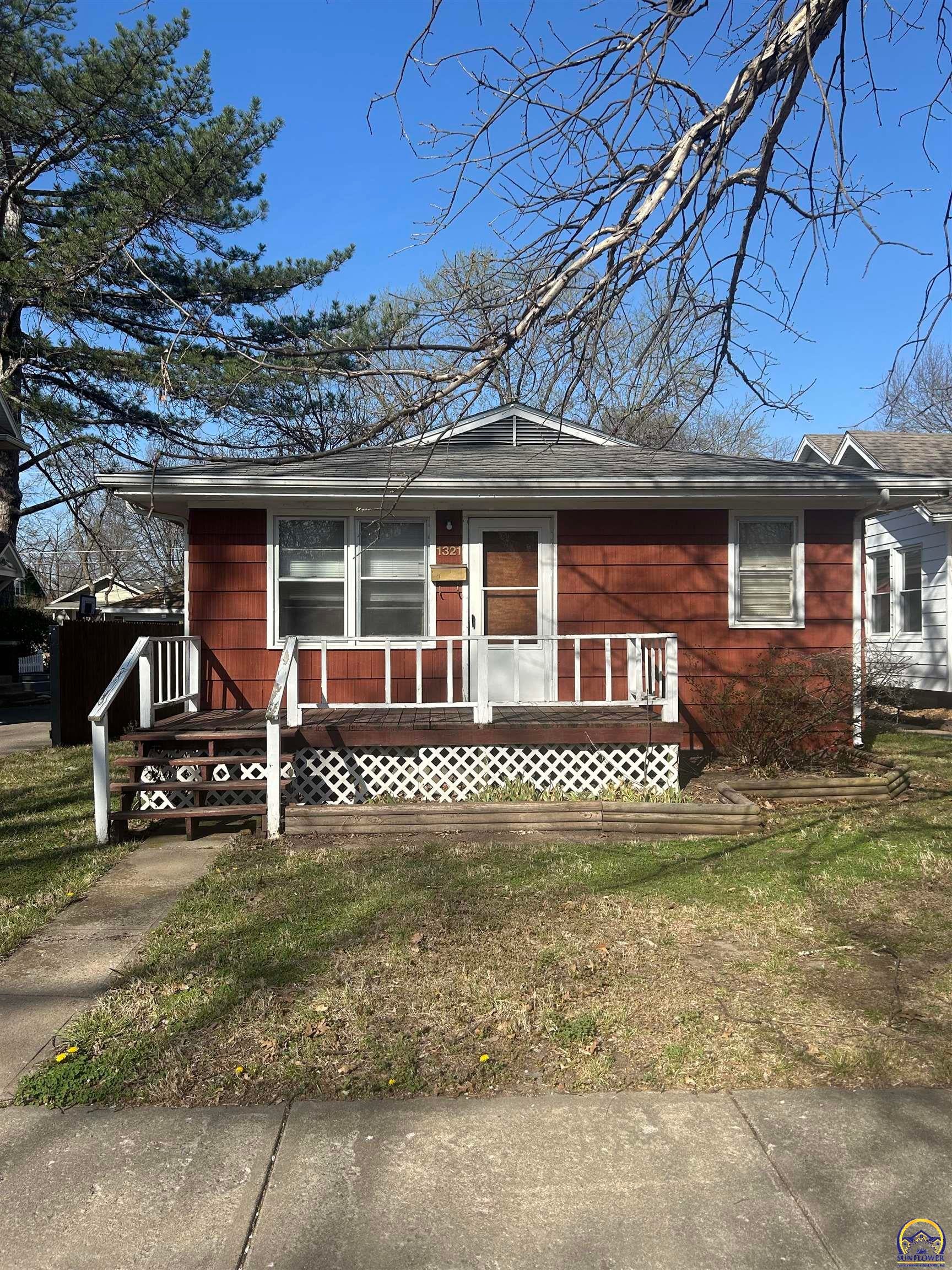 1321 SW Wayne Ave — photo