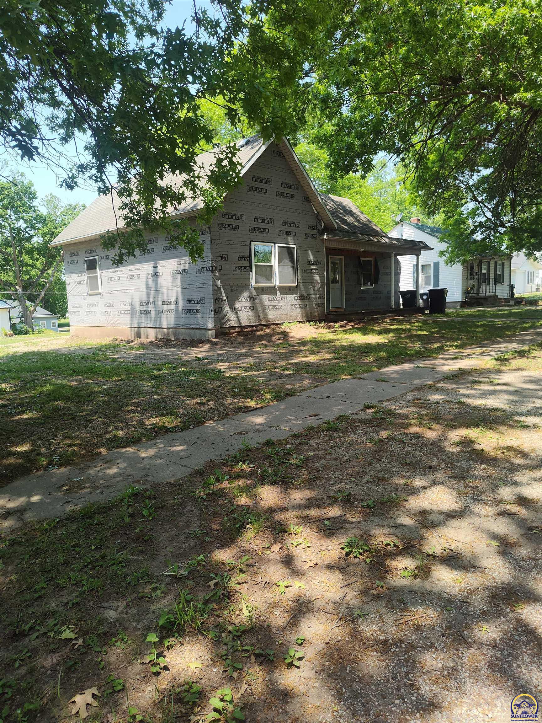 211 Iowa Ave — photo