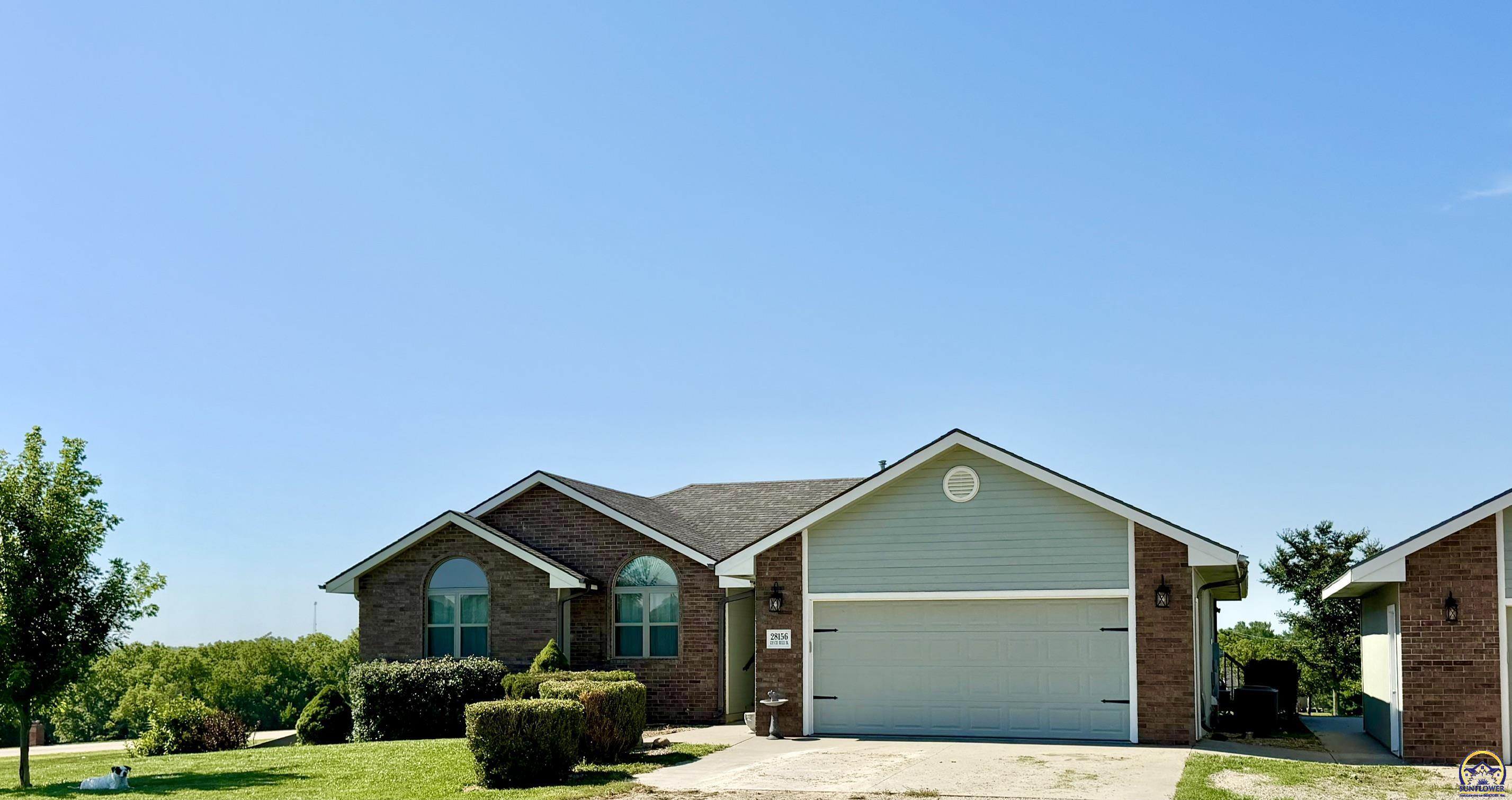 28156 Country Breeze Dr — photo