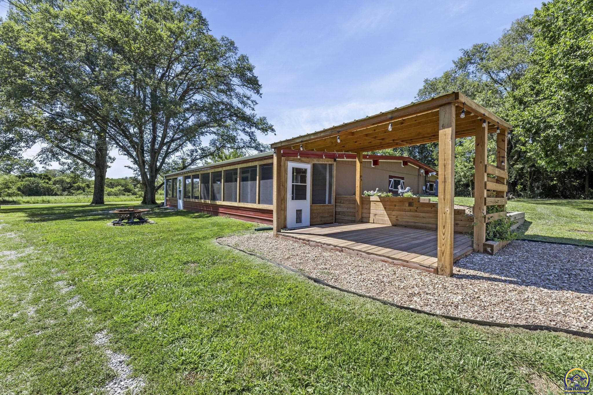 5466 Clark Road, Meriden, KS 66512 — photo 3