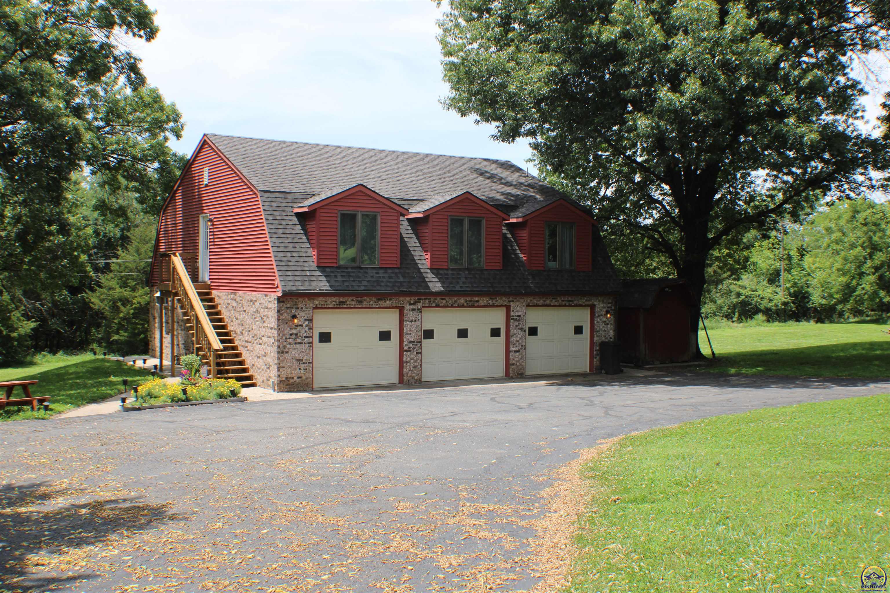 6257 West Lake Rd — photo