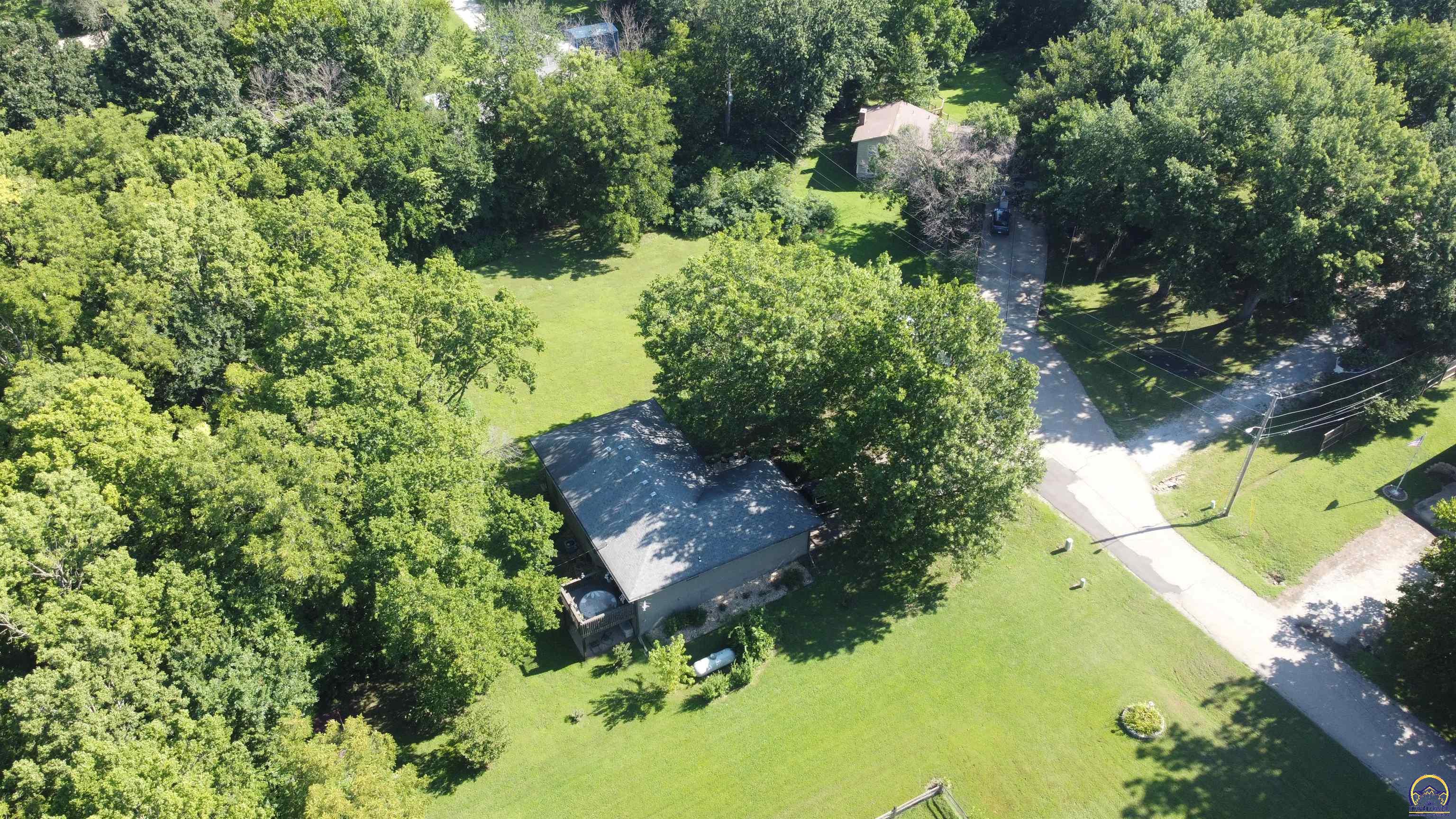 603 5th St Dr — photo